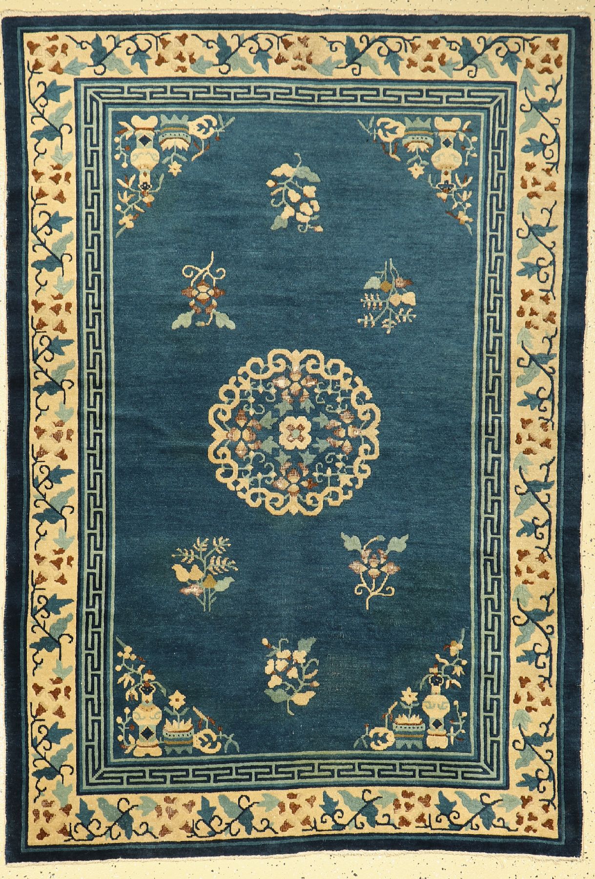 Peking antik, China, um 1900, Wolle auf Baumwolle, ca. 177 x 123 cm, EHZ: 3