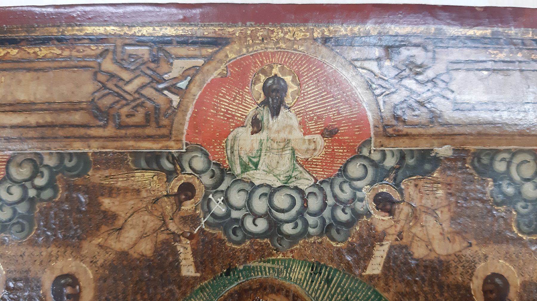 Detail h: Ikone, Russland, um 1880, Gottesmutter "Freude aller Leidenden", Eitempera/Holz, Gottesmutter als Königin mit Zepter und Jesuskind, im ...