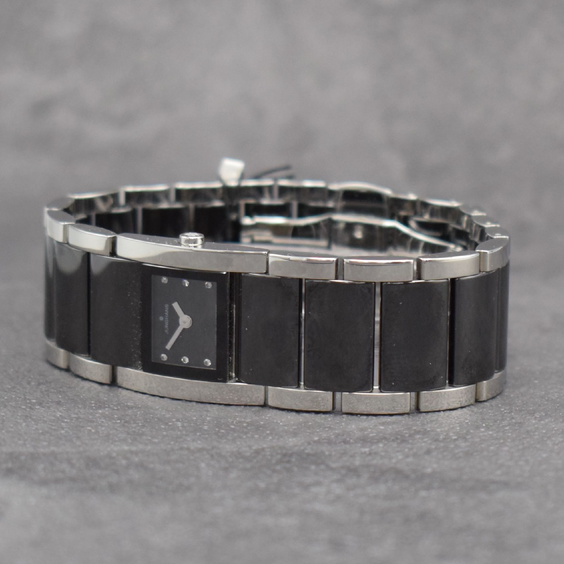 Detail c: JUNGHANS Damenarmbanduhr Collection Anytime Referenz 047/1512.44, Deutschland um 2018, quarz, Edelstahl & Keramik kombiniert, Gliederband m. dopp. ...