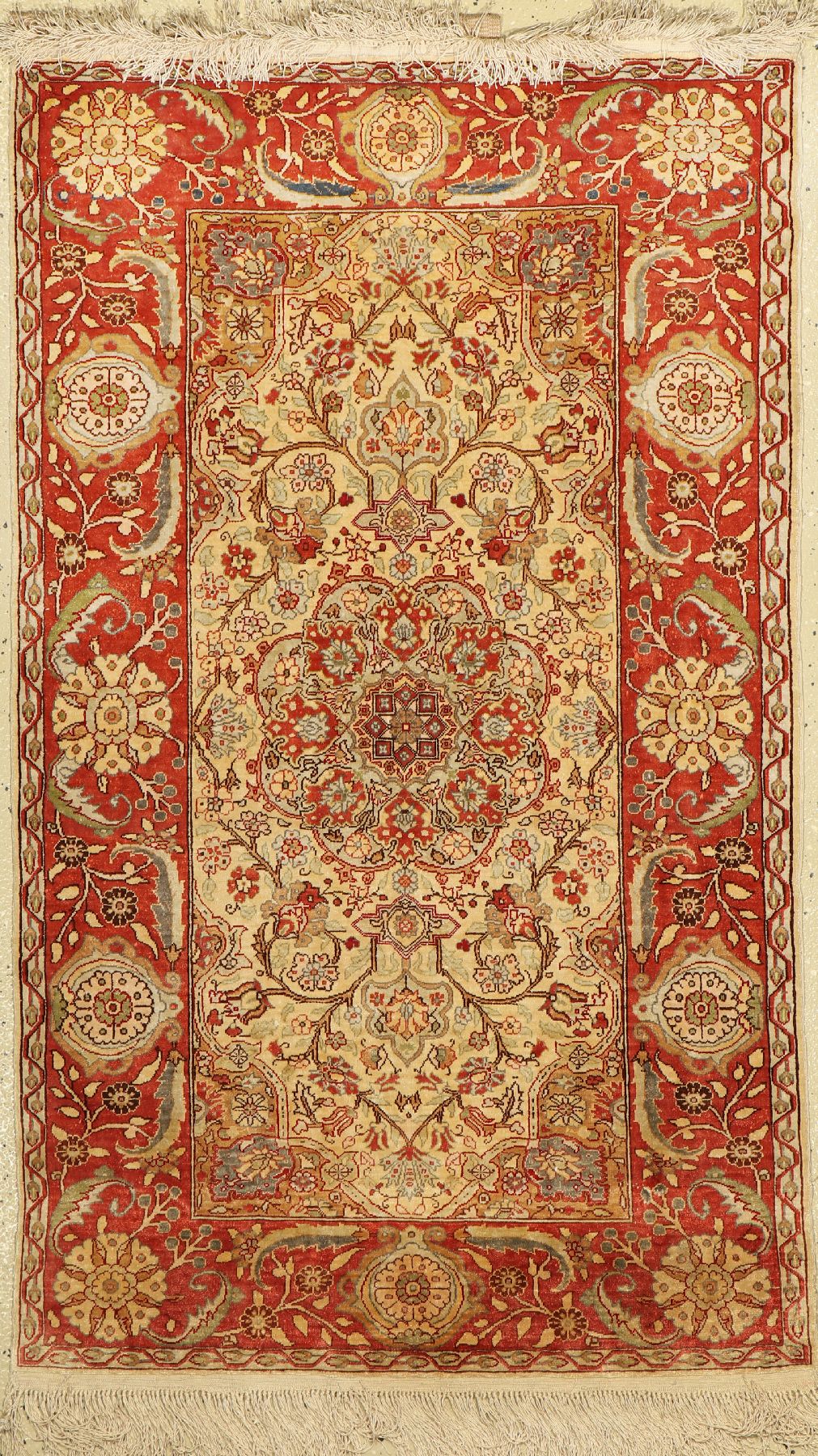 Kayseri Seide fein, Türkei, ca. 60 Jahre, reine Naturseide, ca. 133 x 78 cm, EHZ: 2