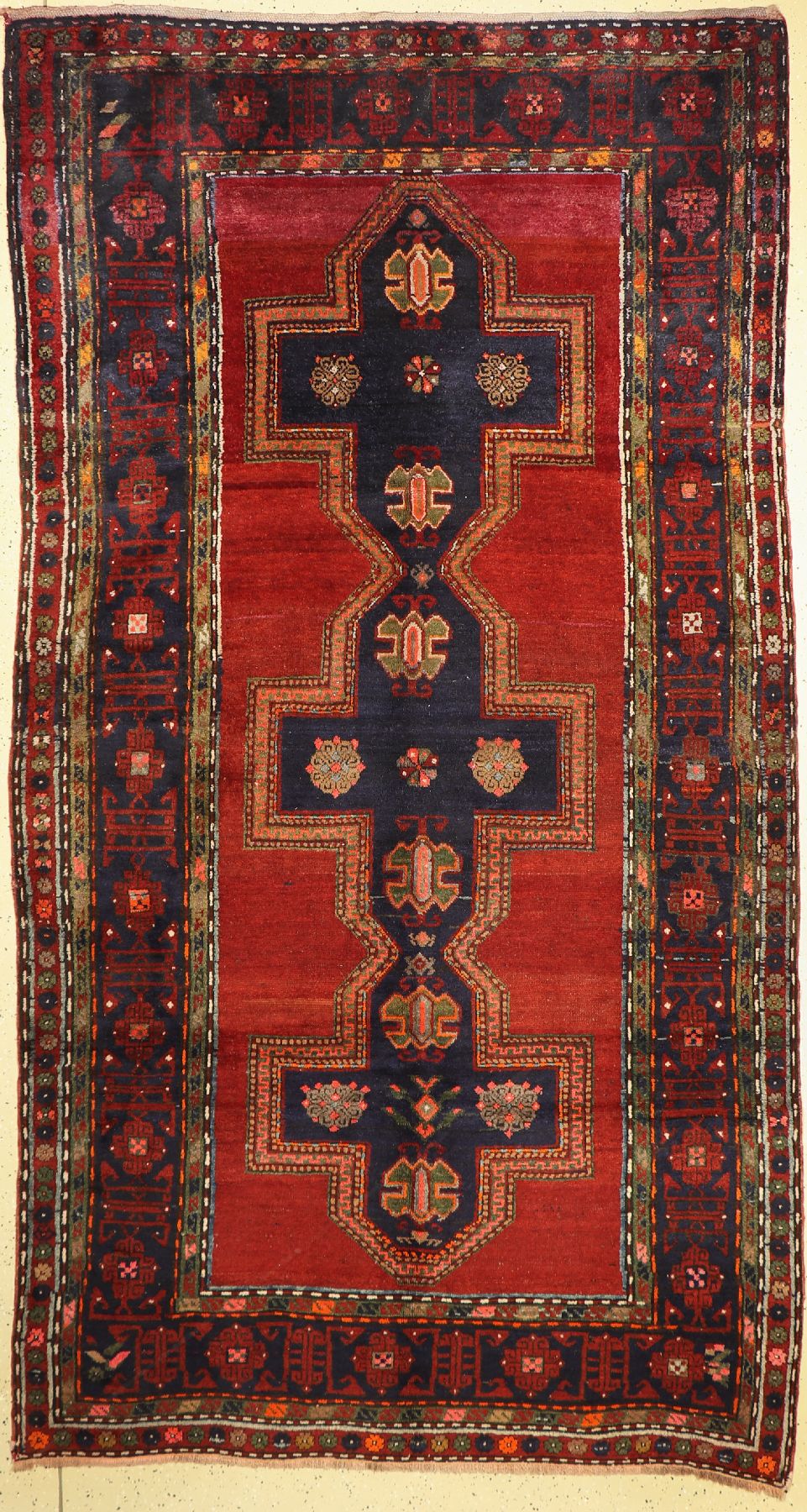 Kazak antik, Kaukasus, um 1910, Wolle auf Wolle, ca. 300 x 162 cm, EHZ: 3