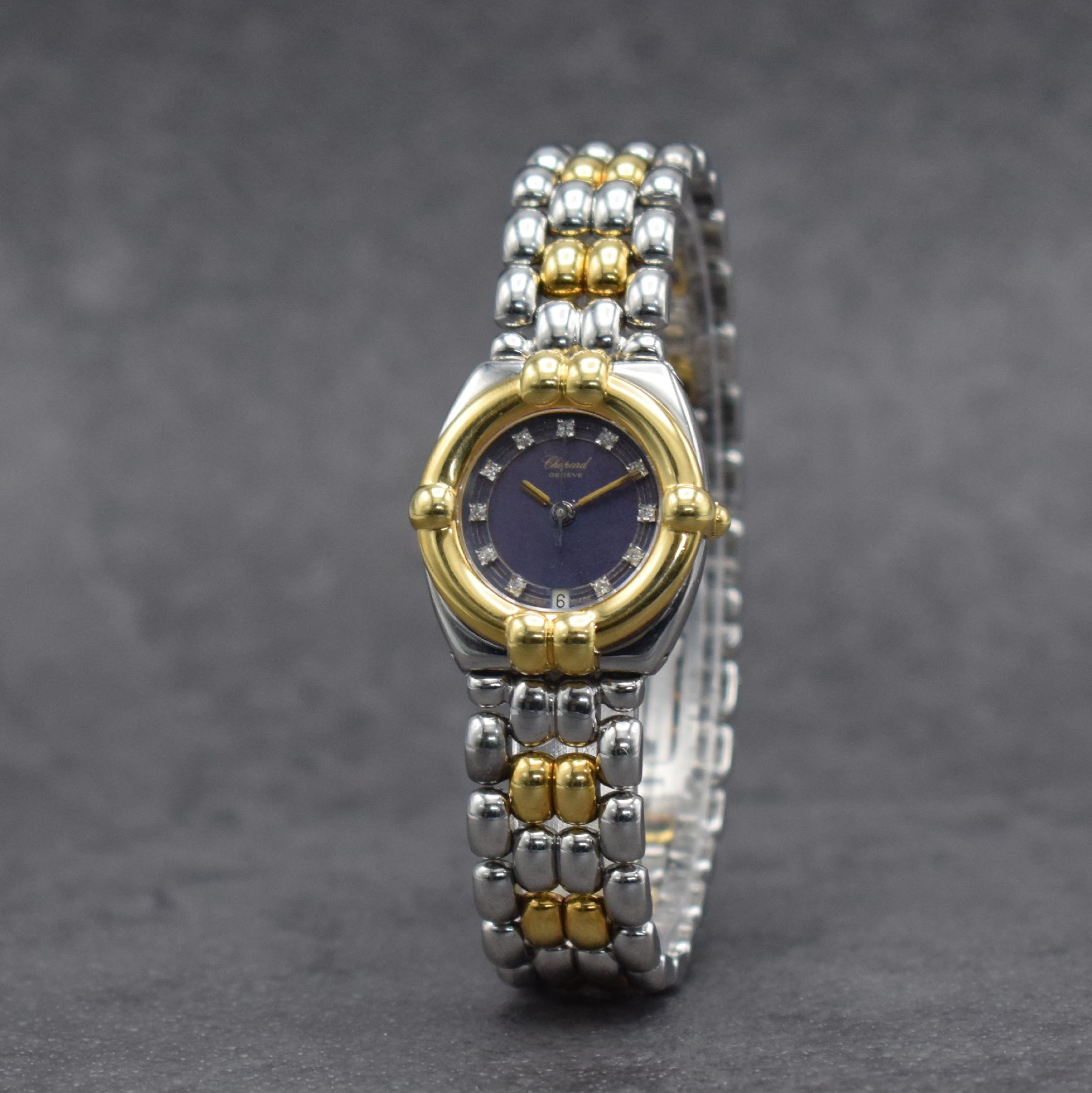 Detail b: CHOPARD Gstaad Damenuhr in Stahl/Gold mit Diamantbesetztem Zifferblatt, Schweiz um 2000, quarz, 2-tlg. Geh., von unten 4-fach verschr. Goldlünette, ...