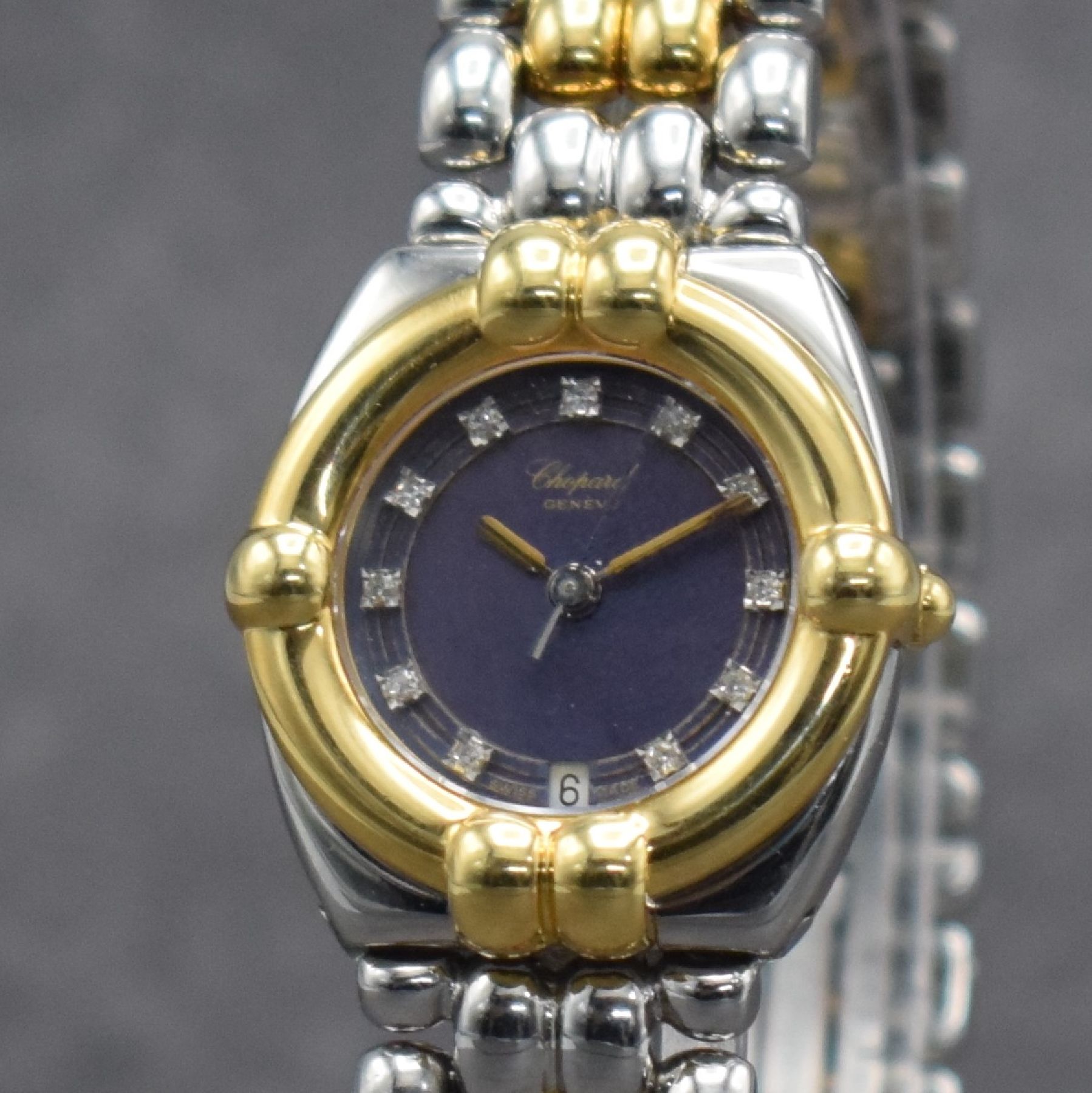 Detail c: CHOPARD Gstaad Damenuhr in Stahl/Gold mit Diamantbesetztem Zifferblatt, Schweiz um 2000, quarz, 2-tlg. Geh., von unten 4-fach verschr. Goldlünette, ...
