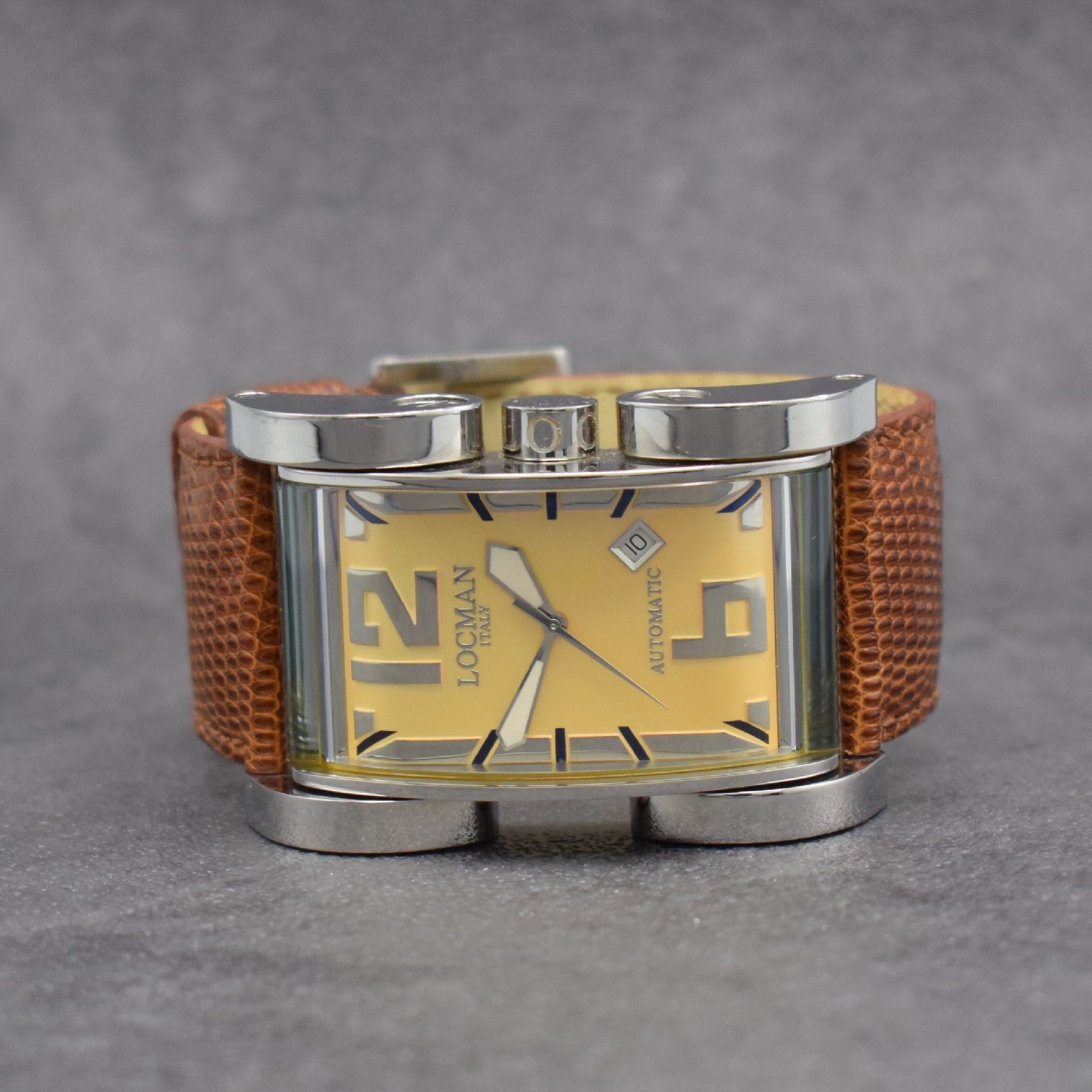 LOCMAN Reference 500 Armbanduhr in Stahl, Italien / Schweiz um 2015, Automatik, großes rechteck. Geh. m. beweglichen Bandanstößen, Boden 4-fach ...
