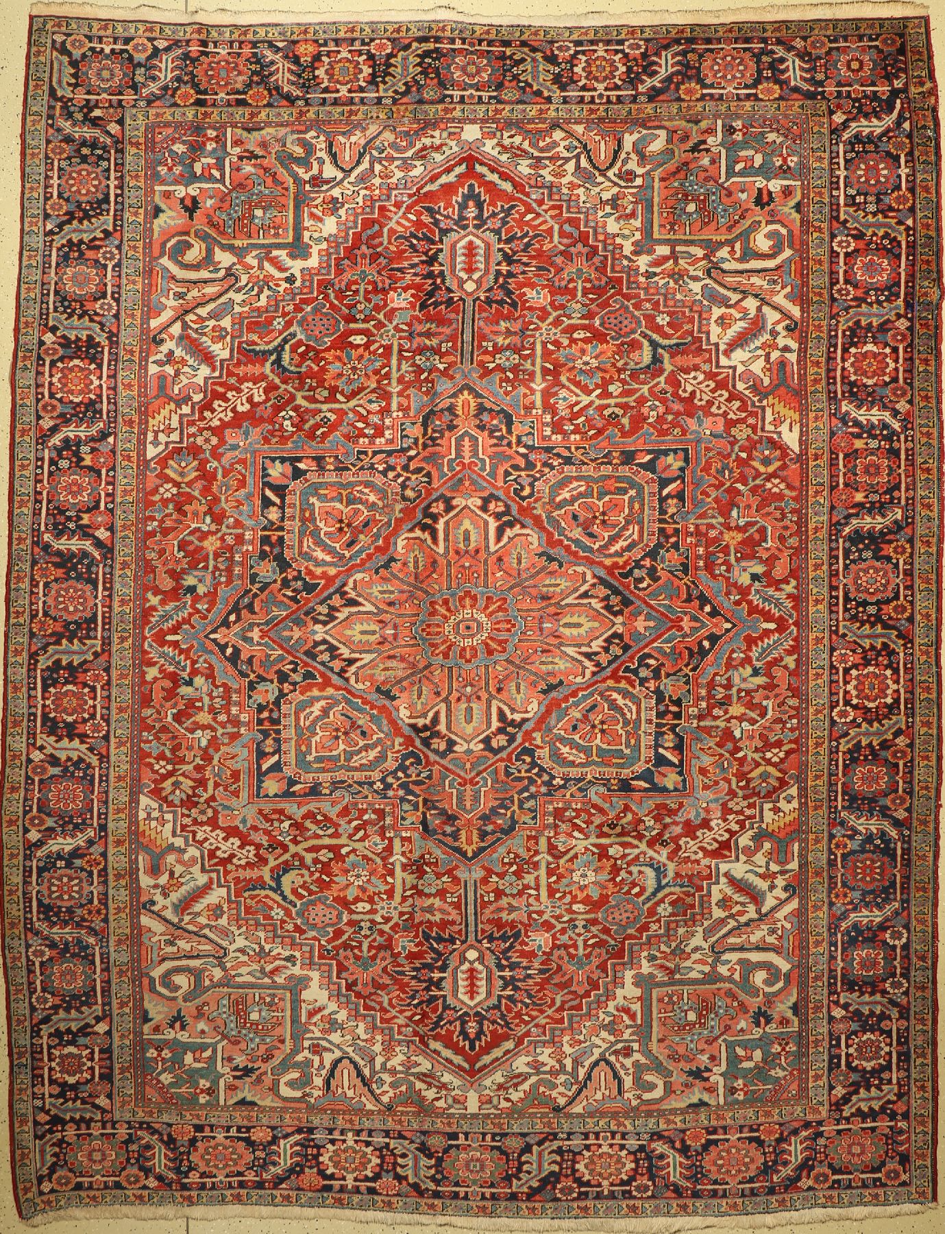 Heriz alt, Persien, um 1930, Wolle auf Baumwolle, ca. 366 x 280 cm, EHZ: 4