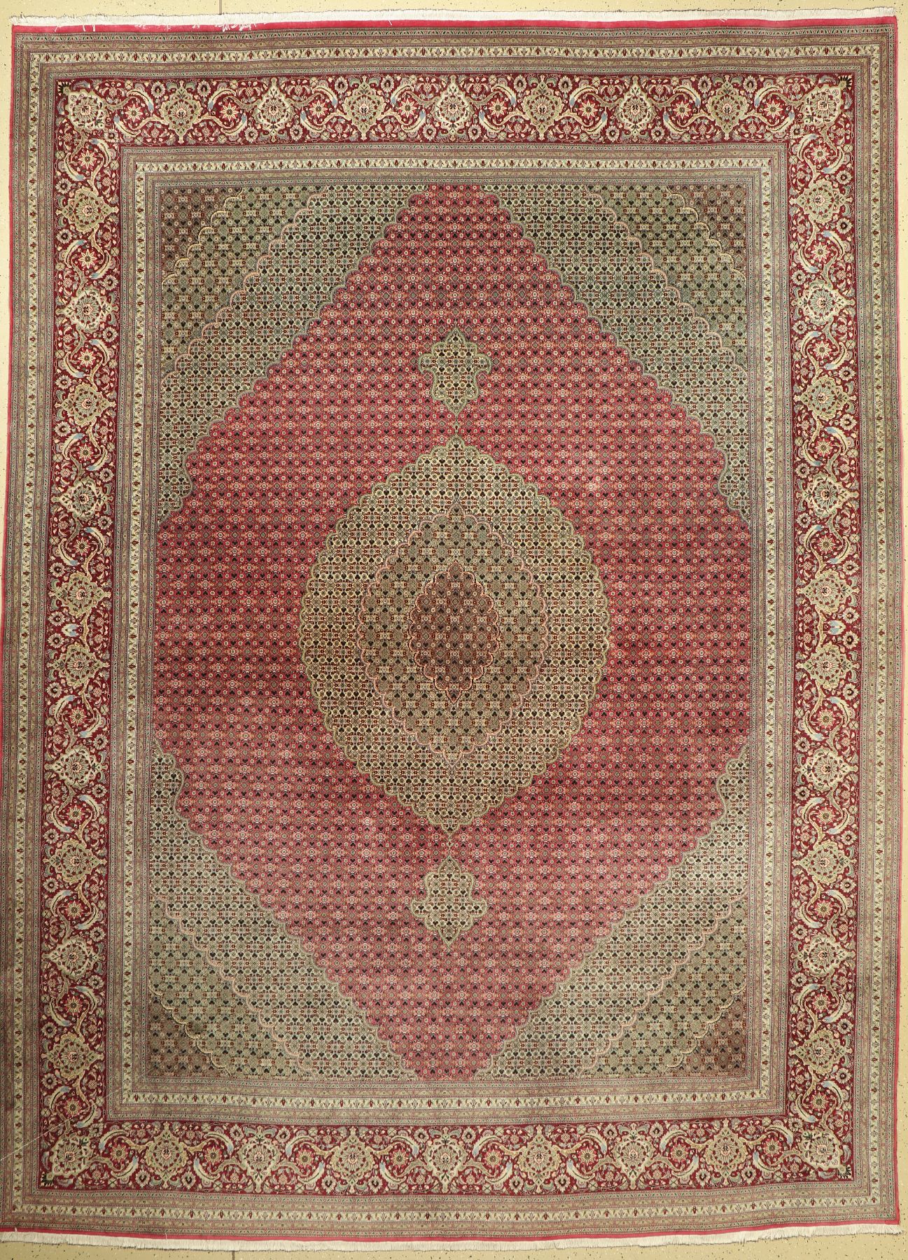 Täbriz fein, Persien, ca. 30 Jahre, Korkwolle mit Seide, ca. 406 x 300 cm, EHZ: 2