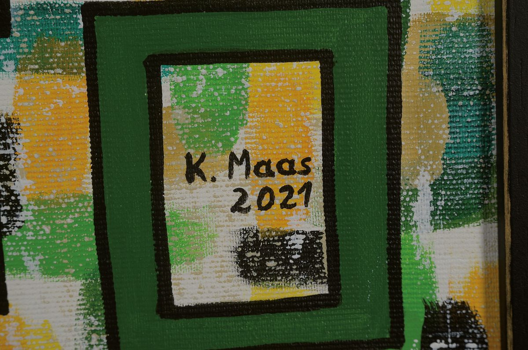Detail l: Karin Maas, geb. 1952, Messen und Ausstellungen im In-und Ausland, Hier: "Hinter der Kulisse", Acryl/Lwd, rechts unten sign., dat. 2001, ...
