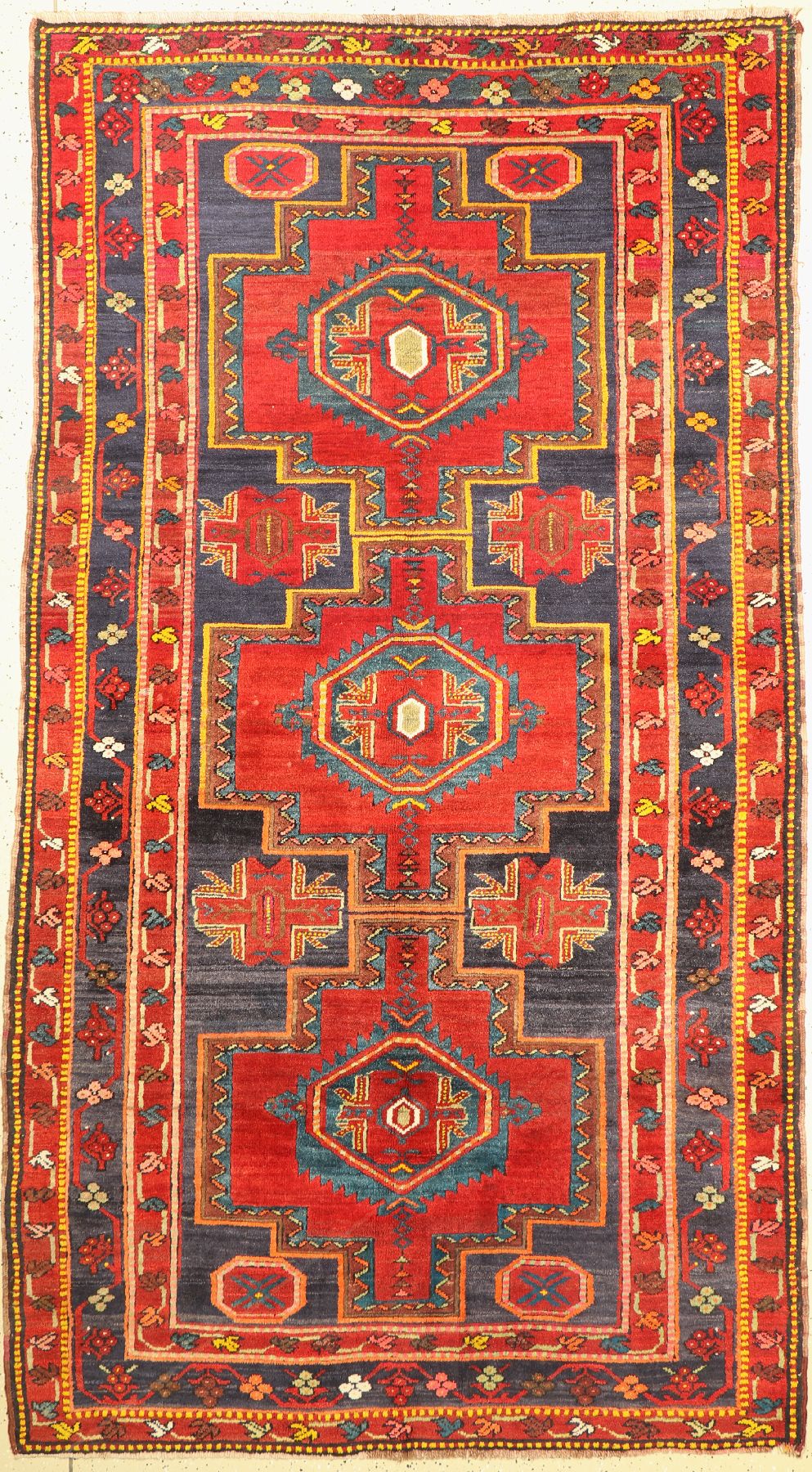 Armenische Kazak, Kaukasus, um 1920/1930, Wolle auf Wolle, ca. 285 x 162 cm, EHZ: 2