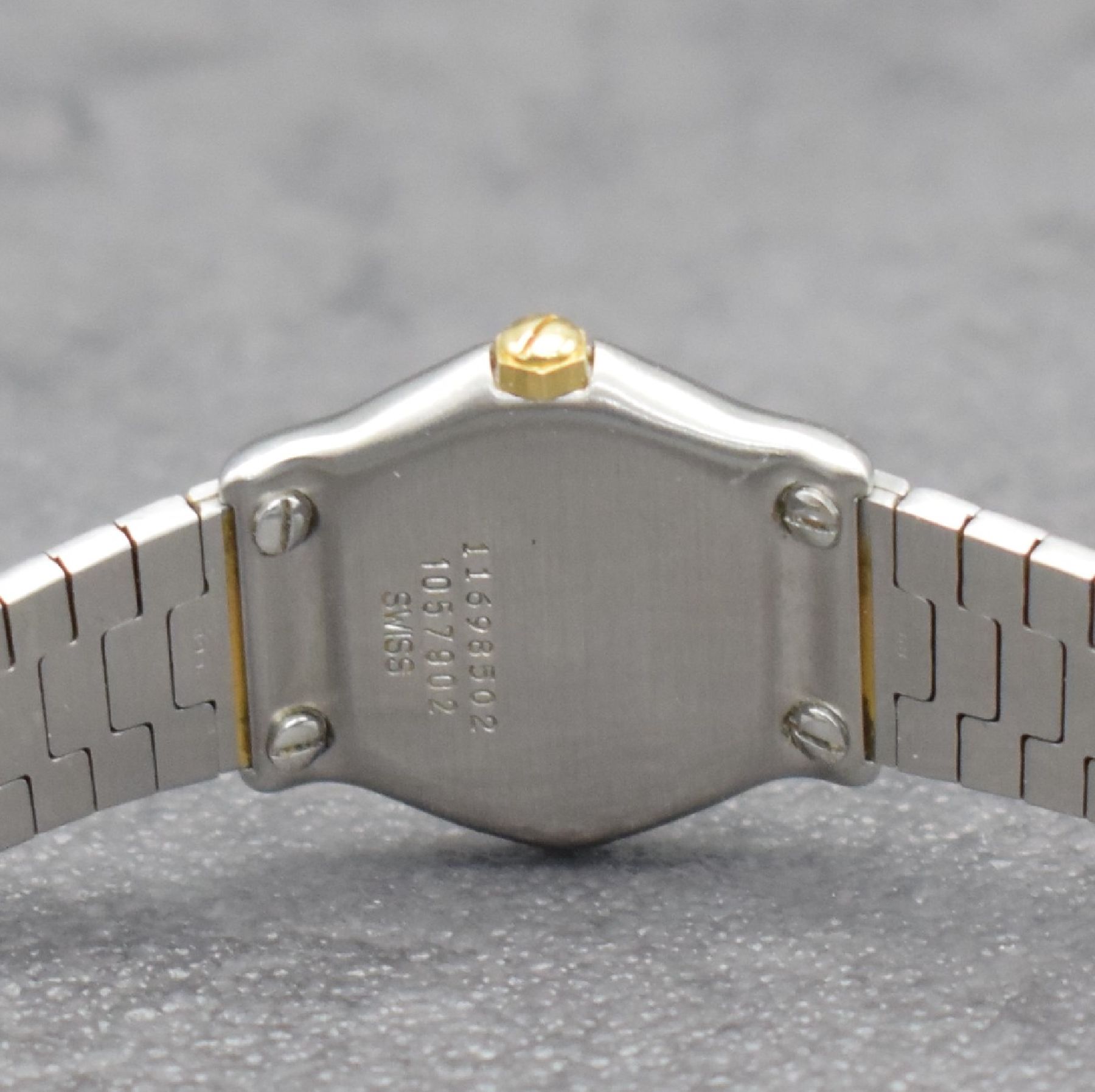 Detail e: EBEL Damenarmbanduhr Classic Wave, Schweiz um 1995, Ref. 1057902, Edelstahl/Gold kombiniert inkl. Wellengliederband, 5-fach verschr. Lünette wie ...
