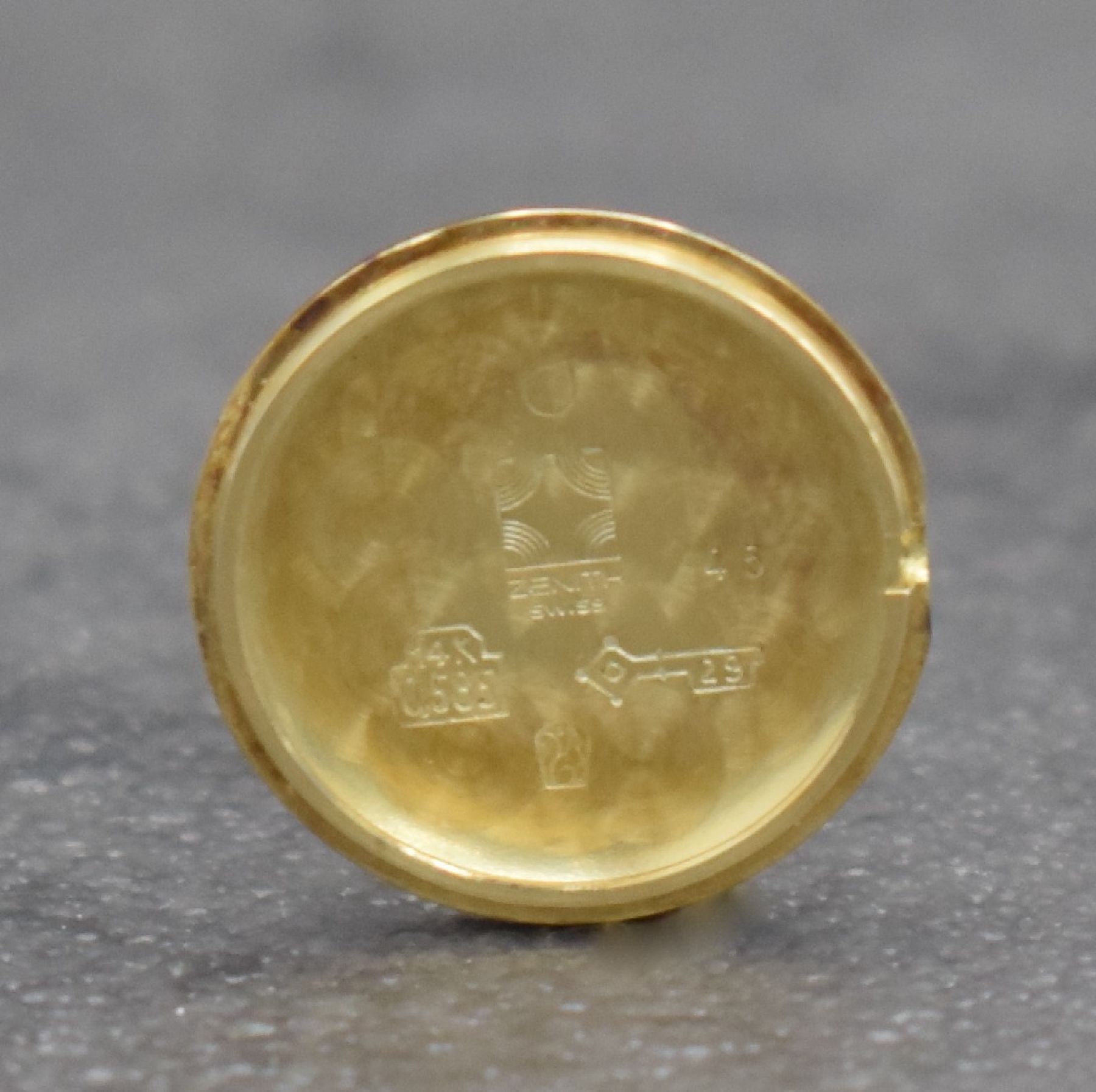 Detail j: ZENITH Damenarmbanduhr in GG 585/000, Handaufzug, Schweiz um 1970, Boden aufgedr., gold. Zifferbl. m. aufgel. Indizes, Anz. v. Std. & Min., Werk ...