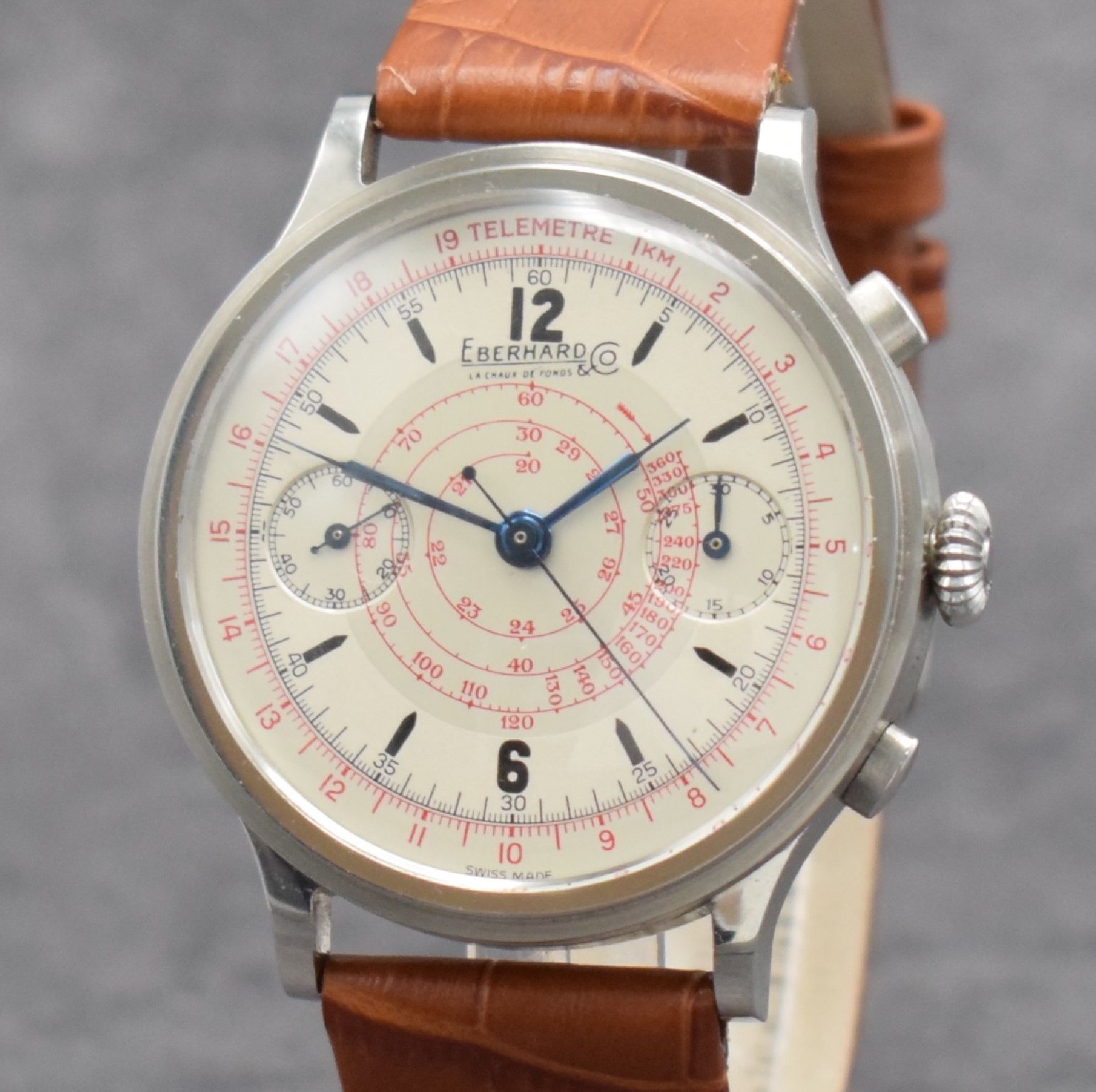 Detail c: EBERHARD & Co Kaliber 1600 sehr schöner großer Armbandchronograph in Stahl, Schweiz um 1940, Handaufzug, gestuftes Geh., Boden & Glasrand gedr., ...