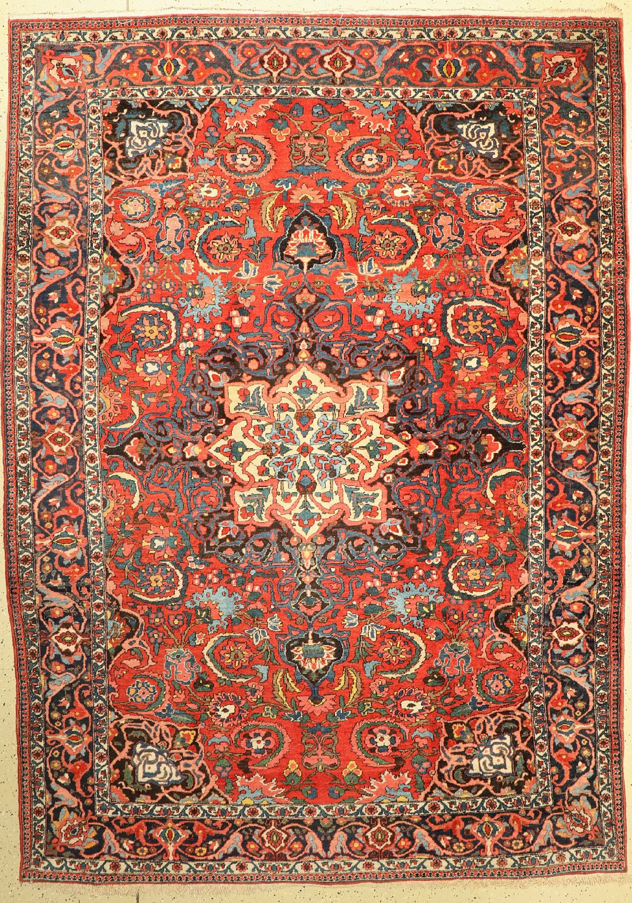 Bachtiar alt, Persien, ca. 60 Jahre, Wolle auf Baumwolle, ca. 290 x 204 cm, EHZ: 2
