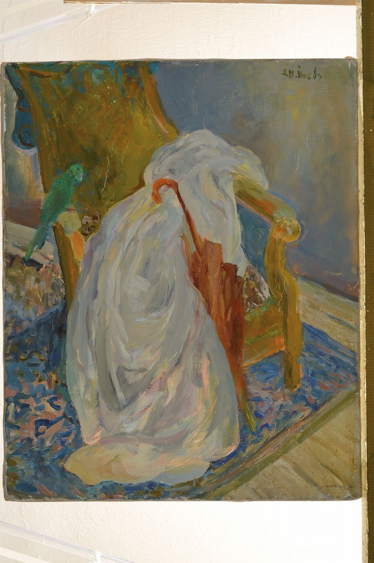 Detail k: Charlotte Ibels, Malerin des 20. Jh., Stillleben mit Sessel, Decke und Schirm, auf der Armlehne ein Sittich, Öl/Lwd, rechts oben signiert, ca. 41x33 ...