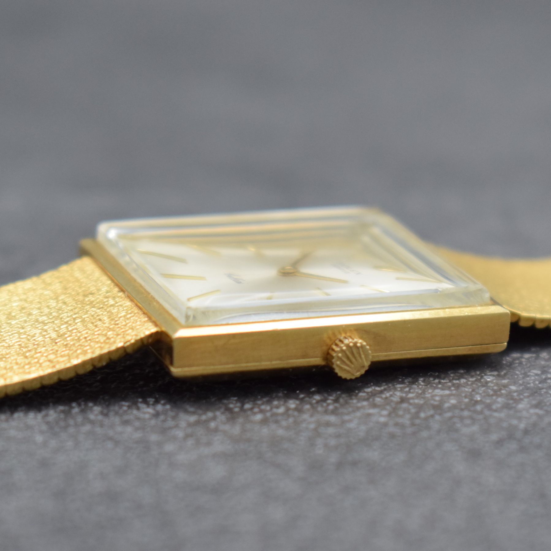 Detail f: ROLEX Cellini Damenarmbanduhr in GG 750/000, Schweiz um 1965, Handaufzug, Ref. 3603J, Boden aufgedr., Milanaiseband in GG 750/000 besch., silb. ...