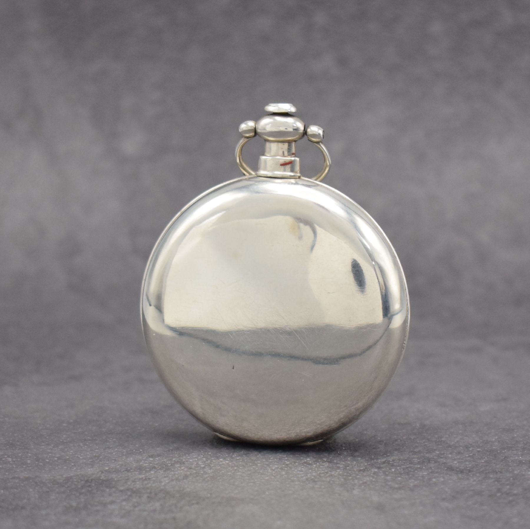 Detail a: Offene Taschenuhr mit Duplexhemmung, Schweiz/England für den chinesischen Markt um 1876, Silbergeh., Emailzifferbl. m. röm. Zahlen, chinesische ...