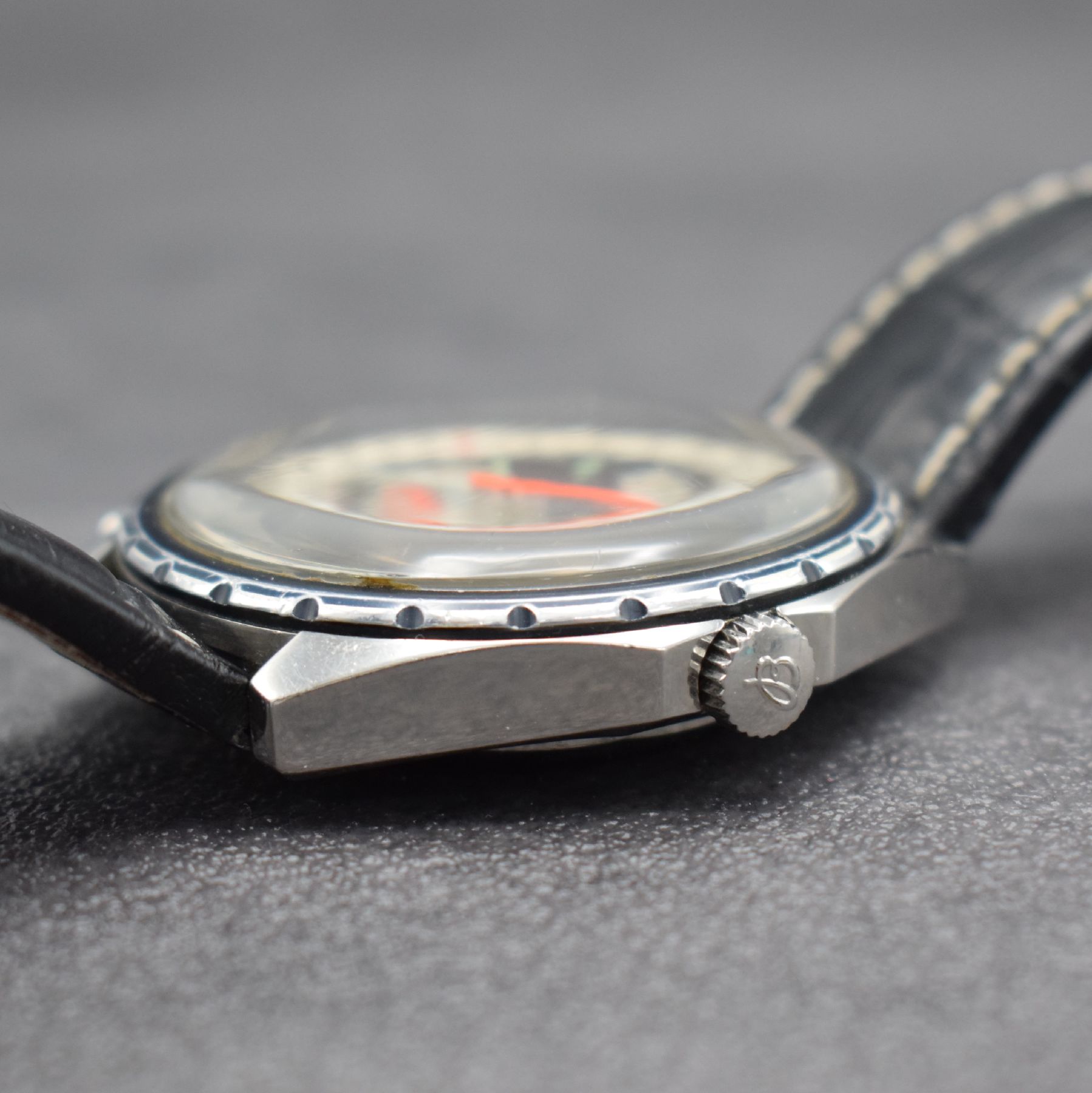 Detail e: BREITLING Navitimer Chrono-Matic Ref. 1806 Chronograph in Stahl, Schweiz um 1972, Automatik, verschr. Geh. m. Rechenschieber- Drehlünette, orig. ...