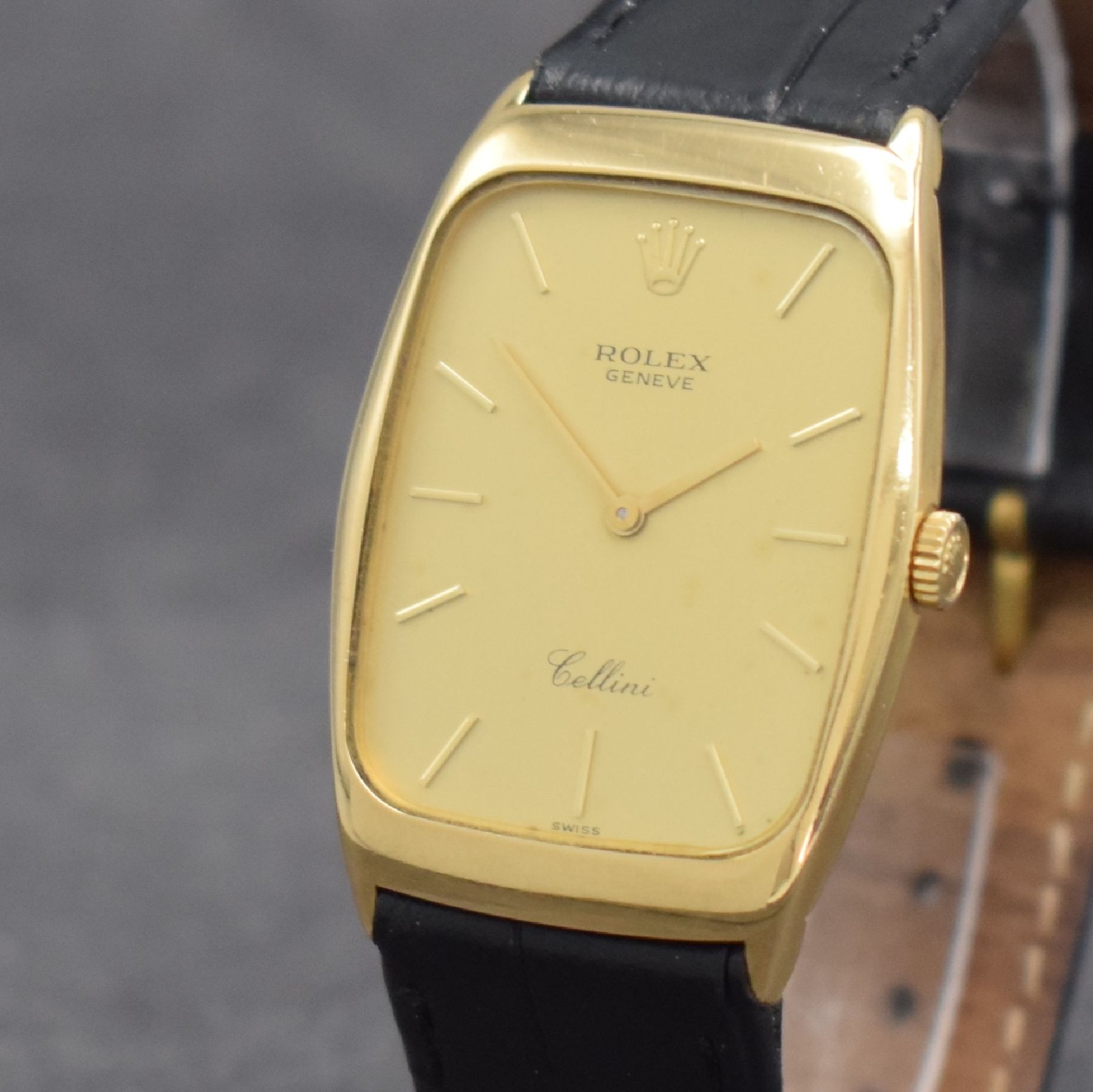 Detail c: ROLEX Cellini Armbanduhr in GG 750/000 Referenz 4136, Handaufzug, Schweiz um 1991, Boden aufgedr., neutr.. Lederband, champagnerfarb. Zifferbl. m. ...