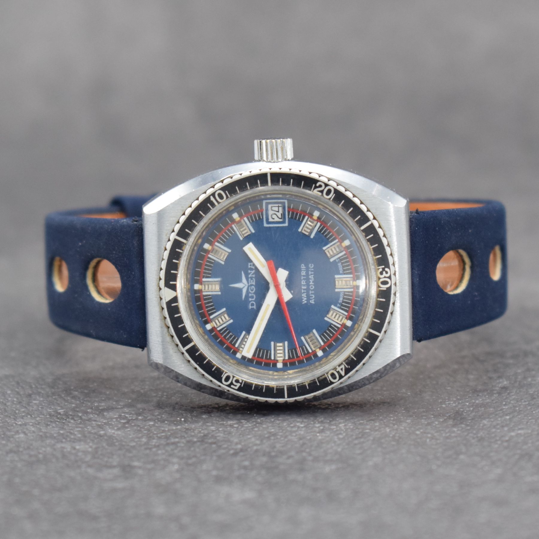 DUGENA Armbanduhr im Taucherdesign, Automatik, Schweiz um 1970, Ref. 4327-0419, verchr. Geh., Edelstahlboden verschr., Lün. 60er teil. beids. ...