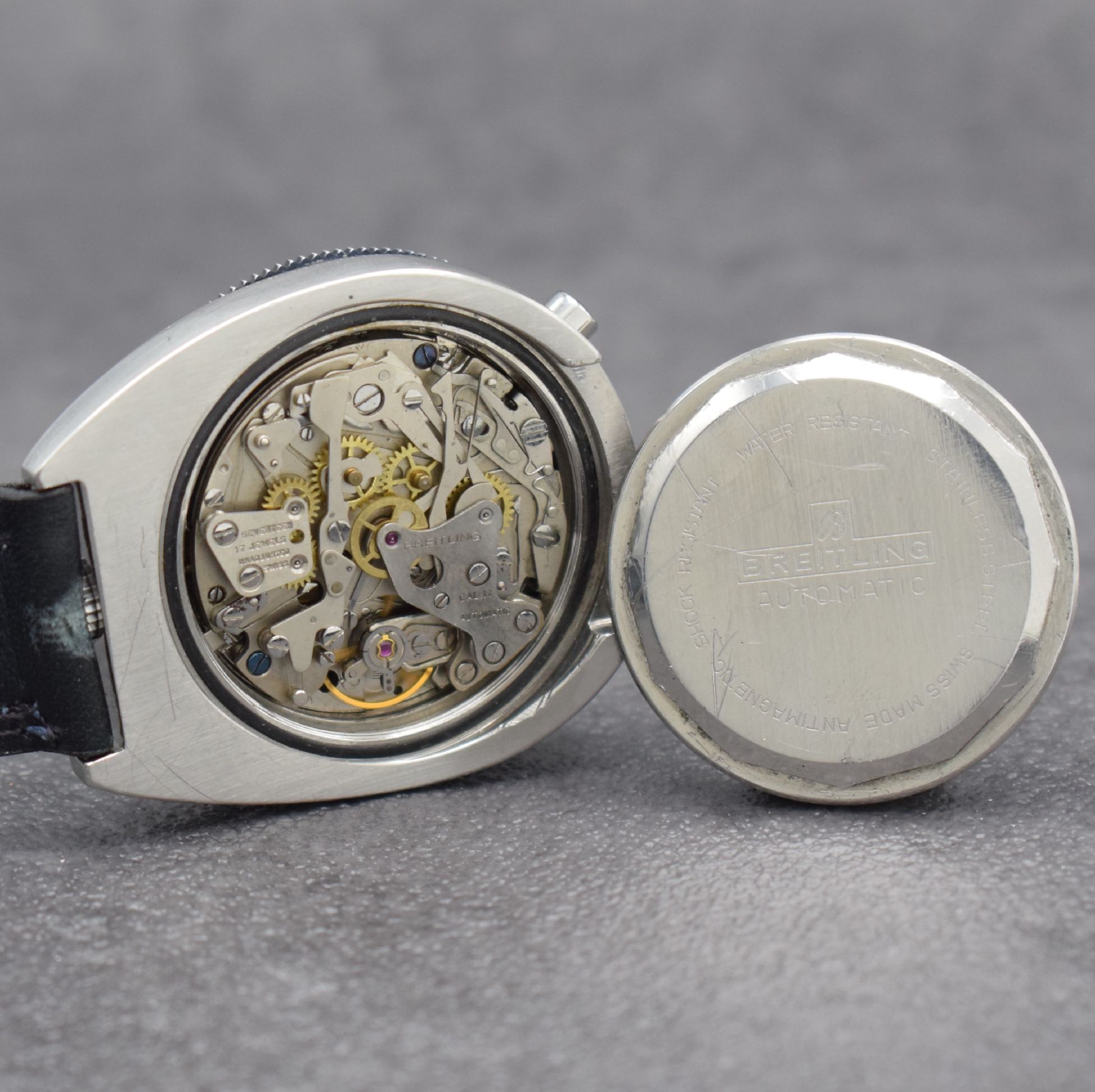 Detail g: BREITLING "Bull Head" Herrenarmbanduhr mit Chronograph Referenz 2117, Schweiz um 1975, Automatik, pultförmiges Edelstahlgeh. inkl. ...