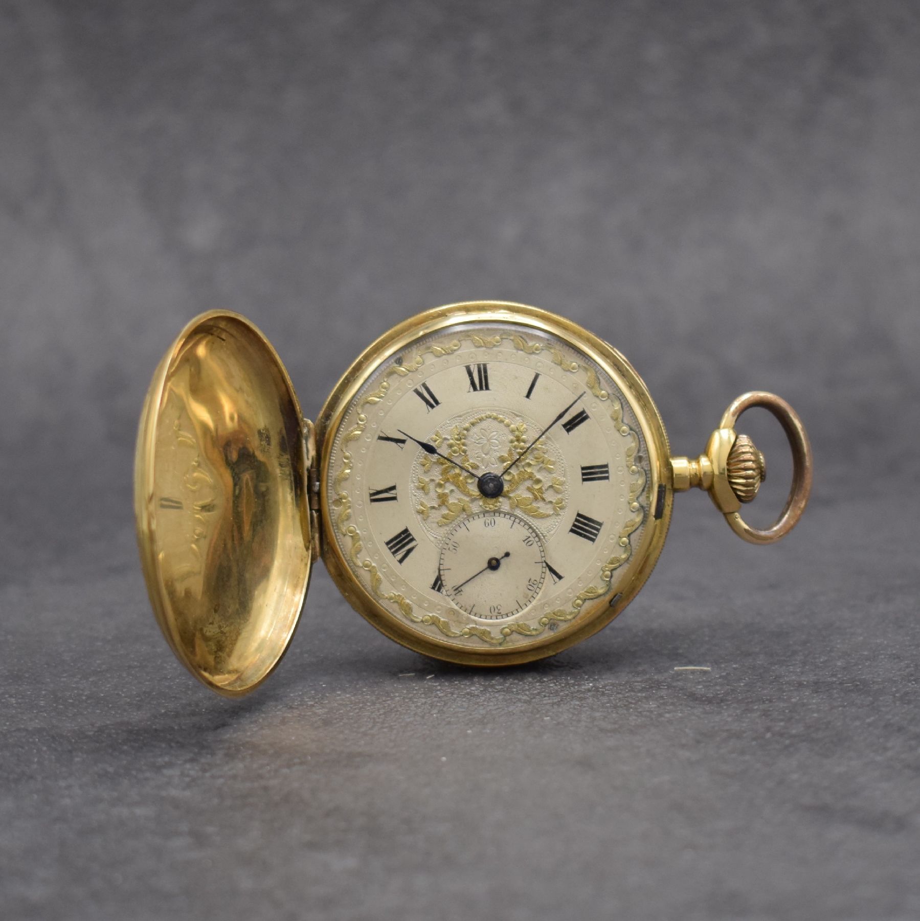 Savonette in GG 750/000 mit späterem Werk, Schweiz, 2-Deckel Goldgehäuse um 1870 dell., Werk sp. auf Kd.-Wunsch, beide Schalen aufw. graviert, ...