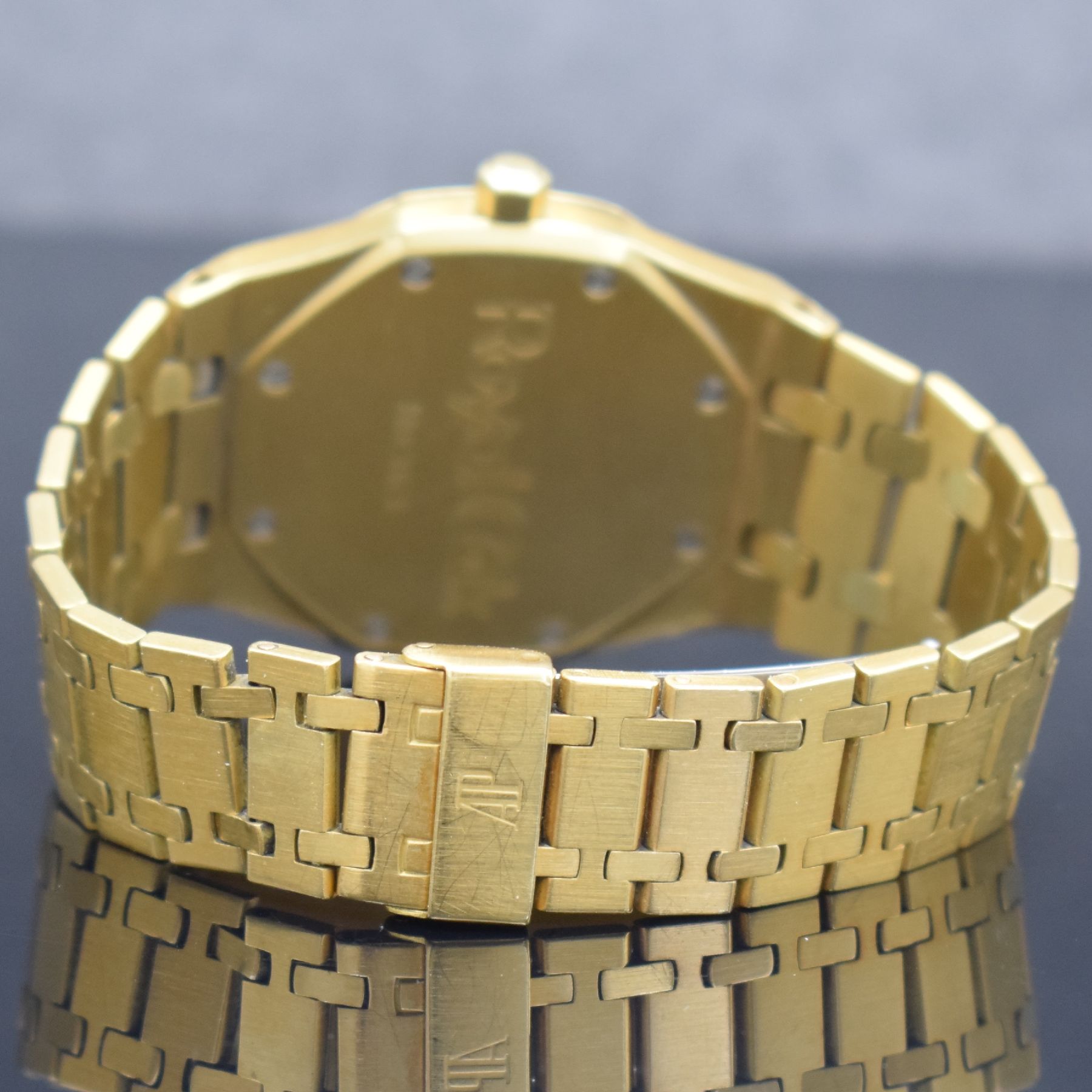 Detail f: AUDEMARS PIGUET hochfeine & extrem seltene Herrenarmbanduhr Modell Royal Oak sog. JUMBO Modell in GG 750/000, Automatik, B-Serie, Schweiz um 1979, ...