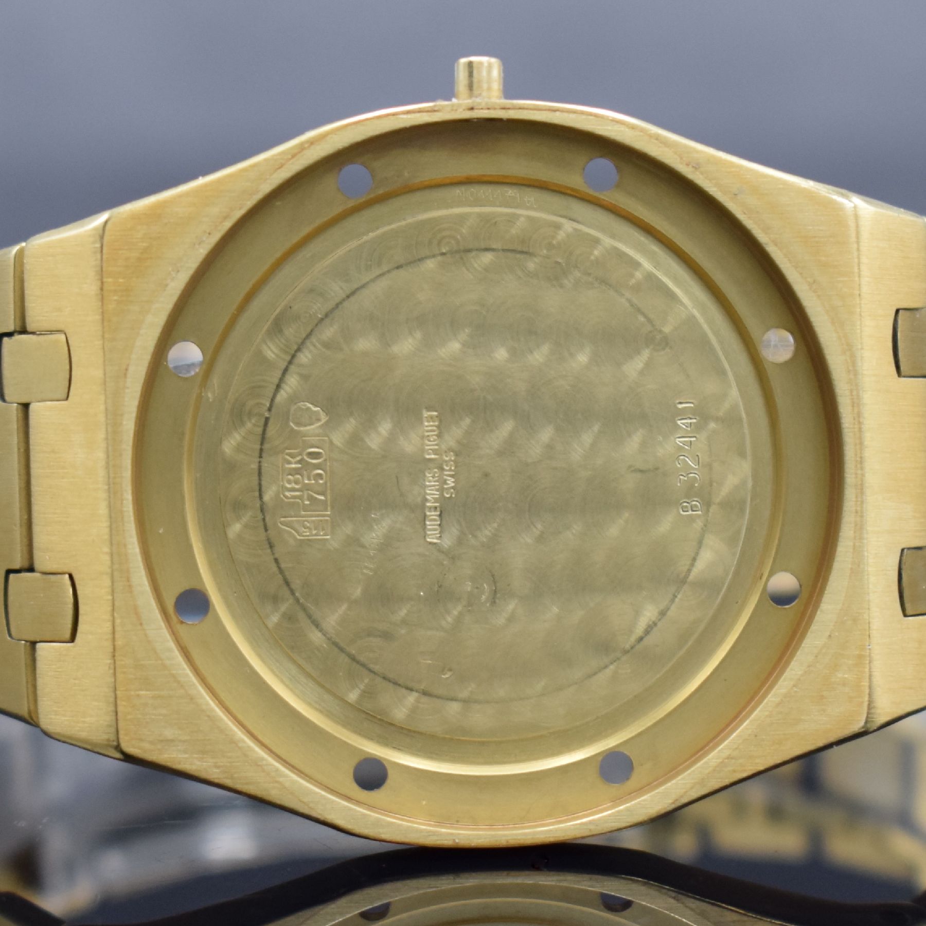 Detail m: AUDEMARS PIGUET hochfeine & extrem seltene Herrenarmbanduhr Modell Royal Oak sog. JUMBO Modell in GG 750/000, Automatik, B-Serie, Schweiz um 1979, ...
