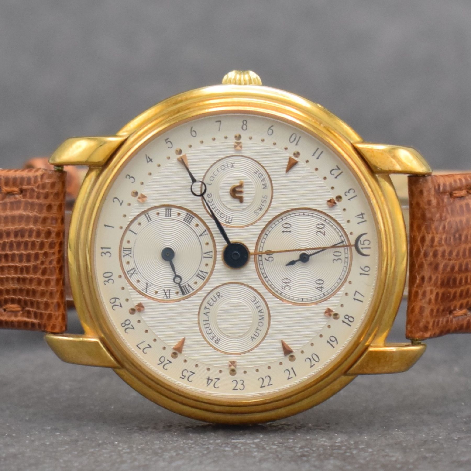 Detail a: MAURICE LACROIX Regulateur Herrenarmbanduhr, Schweiz verk. lt. beil. Pap. 08/1996, Automatik, Ref. 3765, verg. Geh. beids. vergl., Boden & Glasrand ...