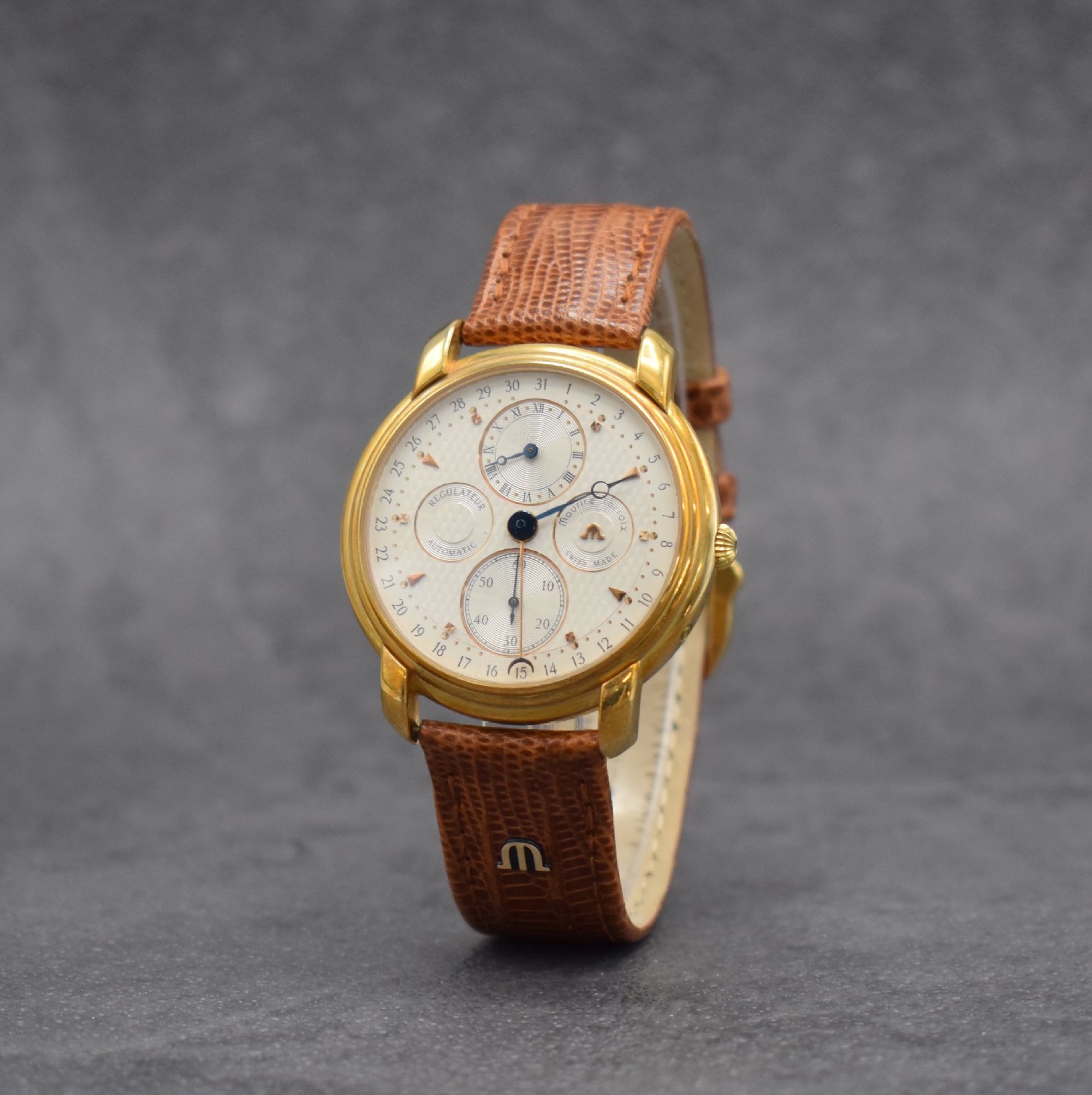 Detail b: MAURICE LACROIX Regulateur Herrenarmbanduhr, Schweiz verk. lt. beil. Pap. 08/1996, Automatik, Ref. 3765, verg. Geh. beids. vergl., Boden & Glasrand ...