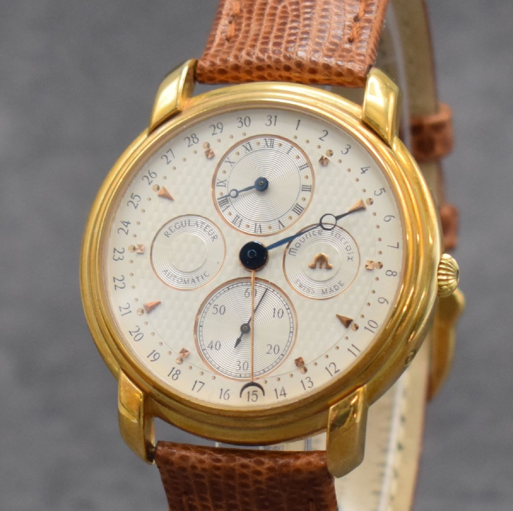 Detail c: MAURICE LACROIX Regulateur Herrenarmbanduhr, Schweiz verk. lt. beil. Pap. 08/1996, Automatik, Ref. 3765, verg. Geh. beids. vergl., Boden & Glasrand ...