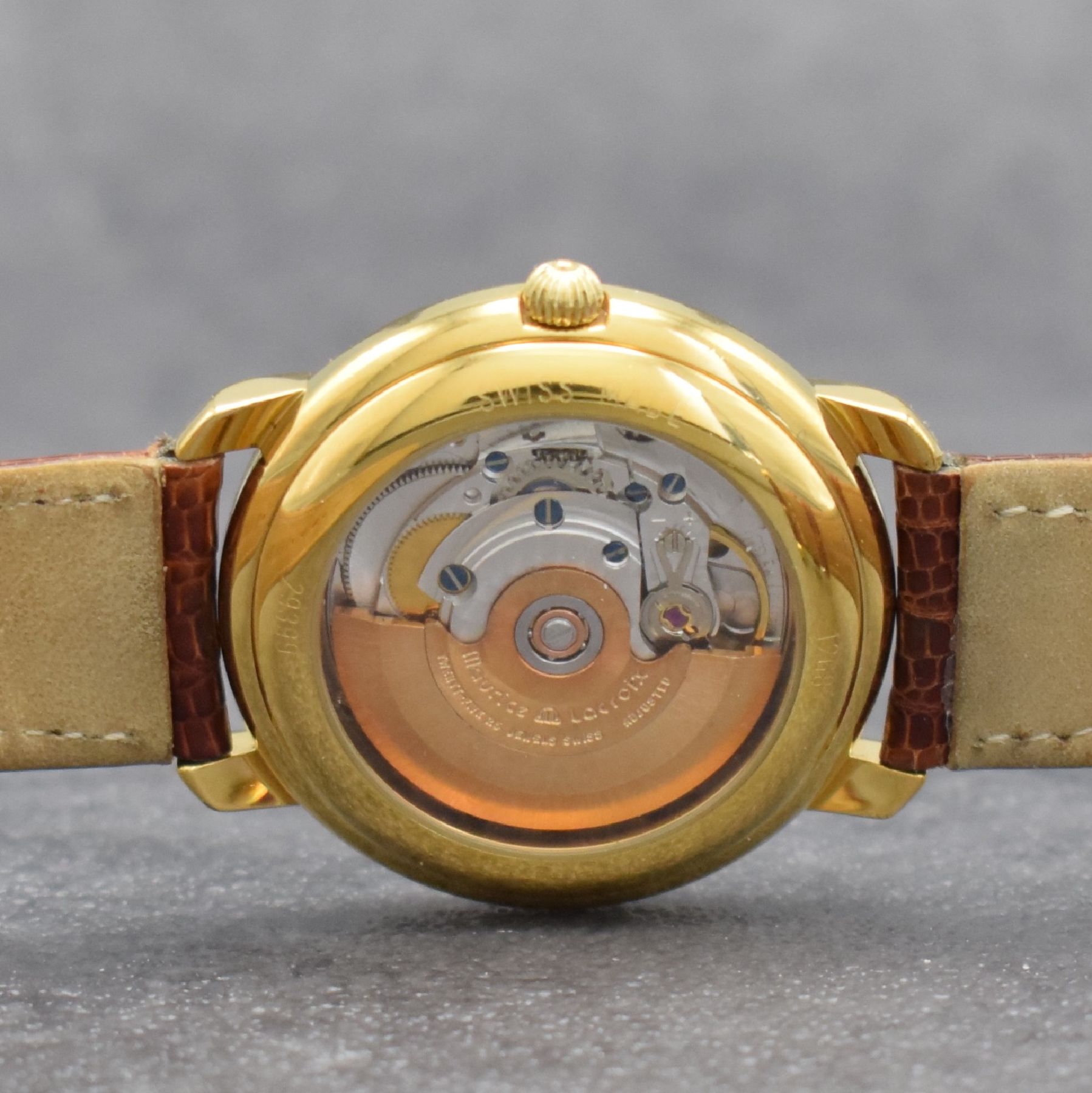 Detail e: MAURICE LACROIX Herrenarmbanduhr Modell Les Mécaniques, Schweiz um 2000, Ref. 29399, verg. Geh. beids. vergl., Boden & Glasrand aufgedr., Maurice ...