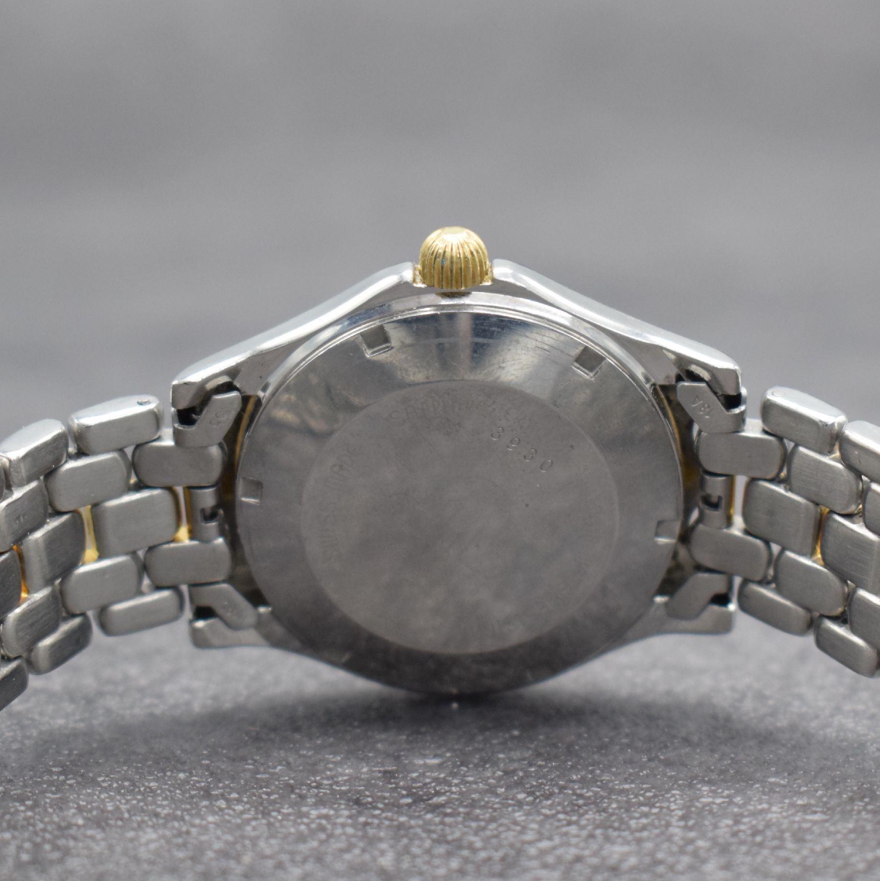 Detail e: MAURICE LACROIX Herrenarmbanduhr in Edelstahl/Gold, Schweiz verk. lt. beil. Pap. 03/1996, Automatik, Boden & Krone verschr., orig. Gliederband m. ...