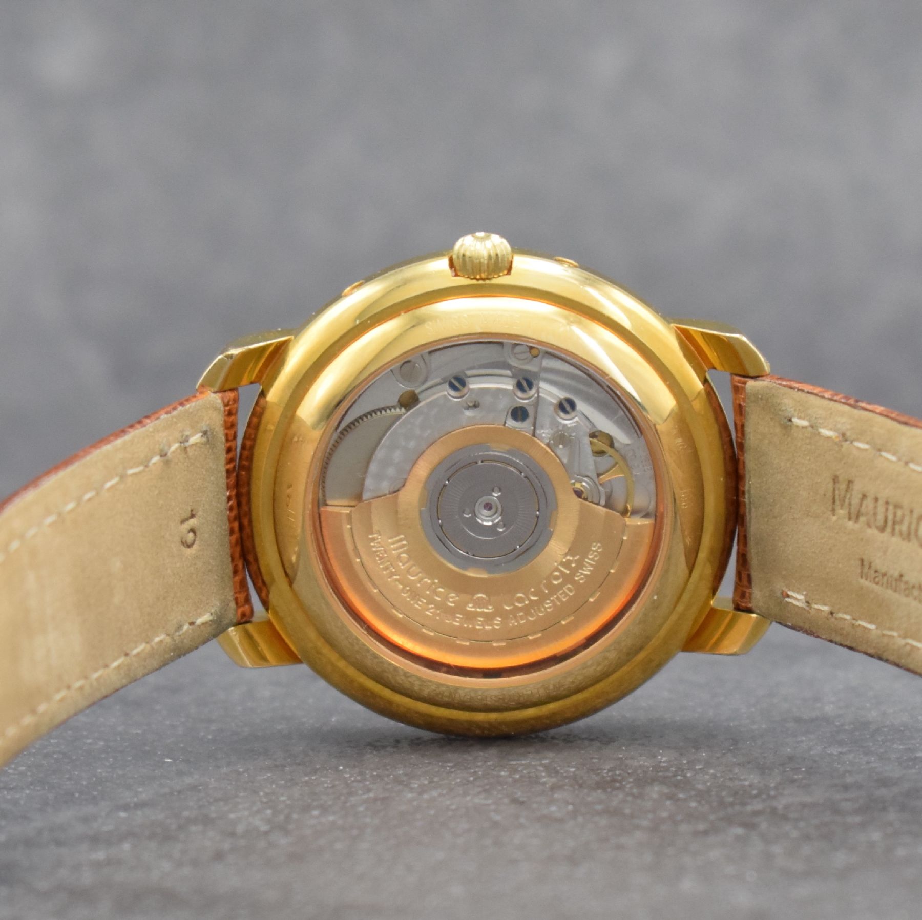 Detail f: MAURICE LACROIX Herrenarmbanduhr, Schweiz verk. lt. beil. Pap. 07/1992, Automatik, Ref. 44367, verg. Geh. beids. vergl., seitl. Korrekturdr., Boden & ...