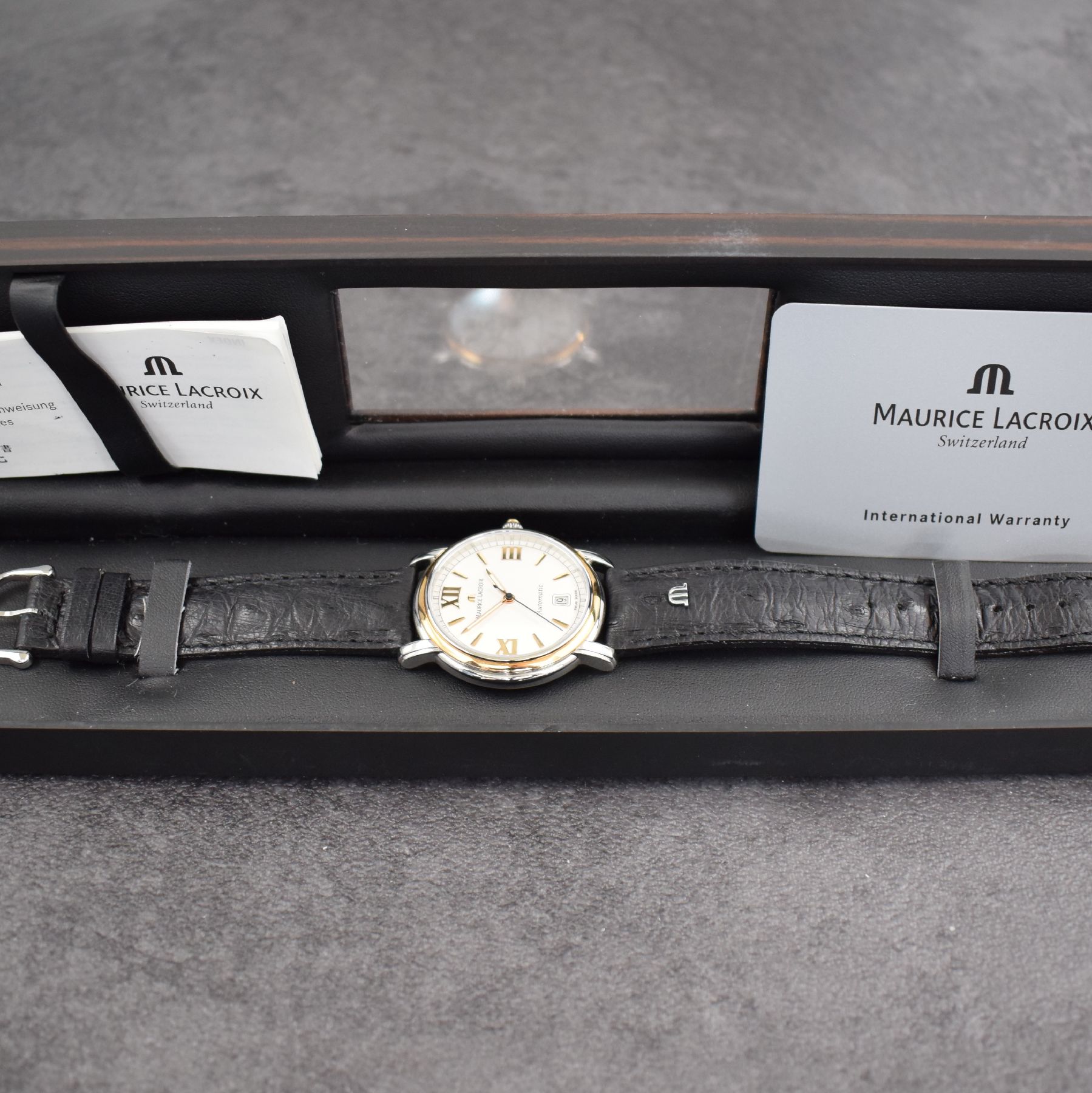 Detail e: MAURICE LACROIX Pontos Herrenarmbanduhr, Schweiz verk. lt. beil. Pap. 09/2003, Automatik, Ref. 68775, Edelstahlgeh. m. gedr. Boden, Maurice Lacroix ...