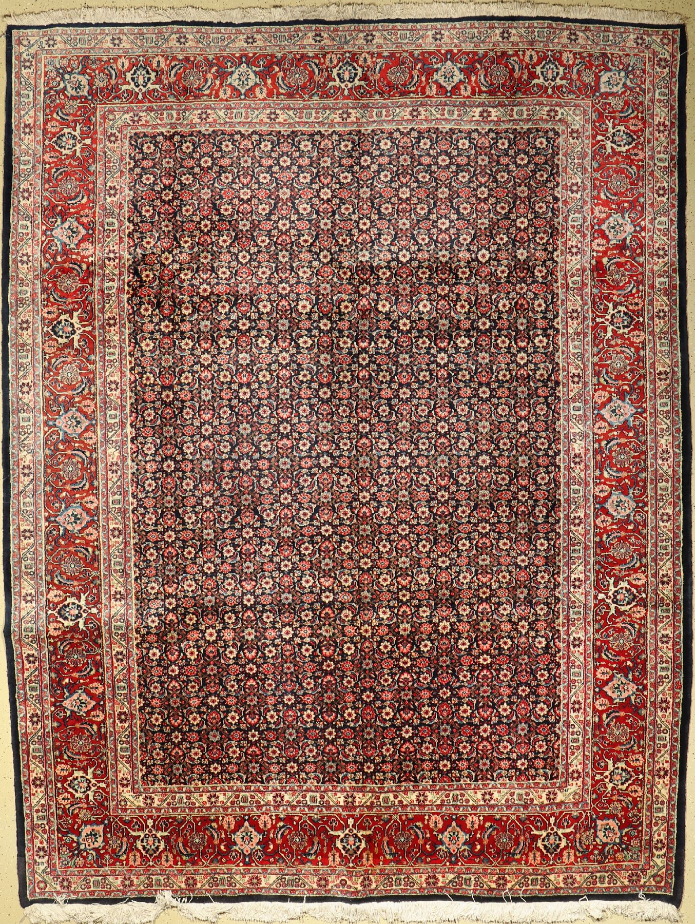Ekbatan alt, Persien, ca. 60 Jahre, Wolle auf Baumwolle, ca. 355 x 275 cm, EHZ: 2