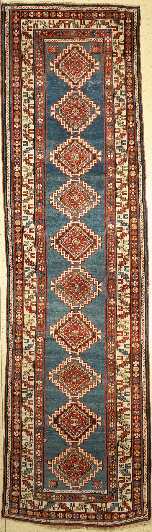 Kazak alt, Kaukasus, um 1920/1930, Wolle auf Wolle, ca. 483 x 128 cm, EHZ: 4-5
