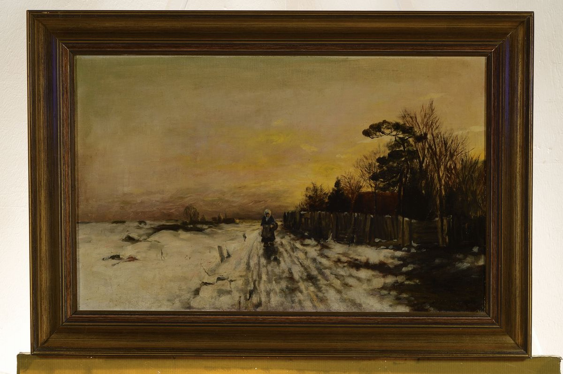 Detail k: Unbekannter Künstler, Düsseldorfer Schule, um 1900, Winterlandschaft, Bäuerin auf dem Heimweg, Abendrot, Öl/Malkarton, unsigniert, ca. 40x60cm, ...