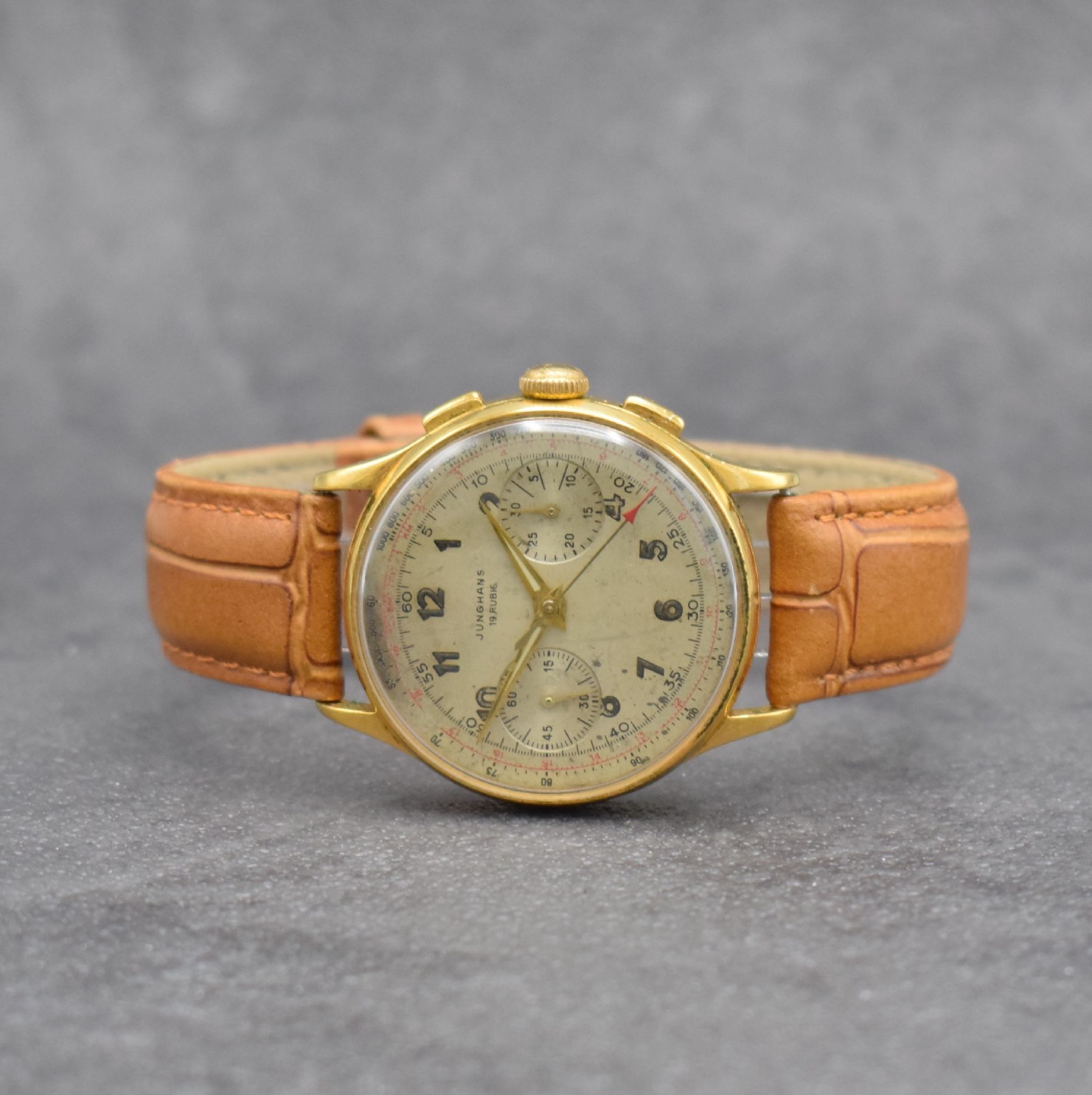 JUNGHANS Schaltradchronograph Kaliber 88, Deutschland um 1954, Handaufzug, verg. Geh. dell., Edelstahlboden & Glasrand aufgedr., silb. Zifferbl. ...