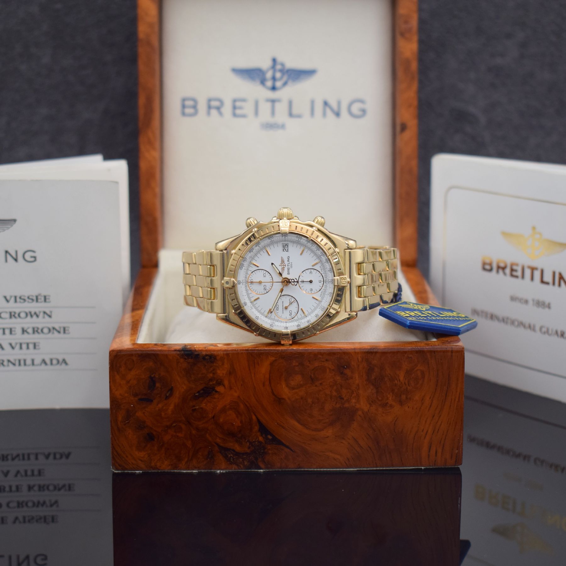 Detail f: BREITLING seltener, auf 25 Stück limitierter Armbandchronograph Chronomat Nr. 1, Automatik, Ref. H13047X, Chronometer in RoseG 750/000 inkl. ...