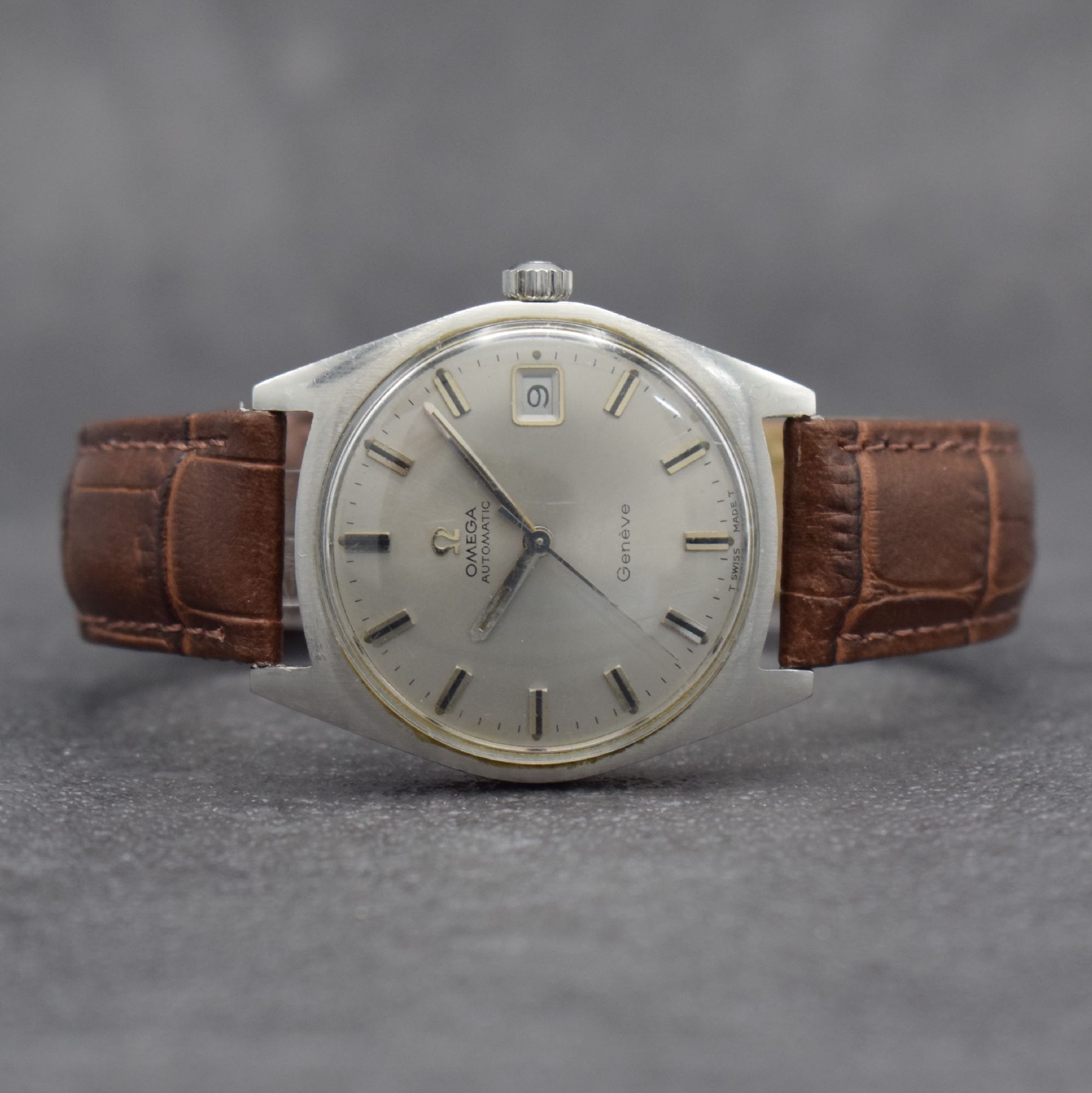 OMEGA Geneve Herrenarmbanduhr, Schweiz um 1968, Automatik, Ref. 166.041, Edelstahlgeh., Boden geschr., Omega Krone, vers. Zifferbl. m. aufges. ...