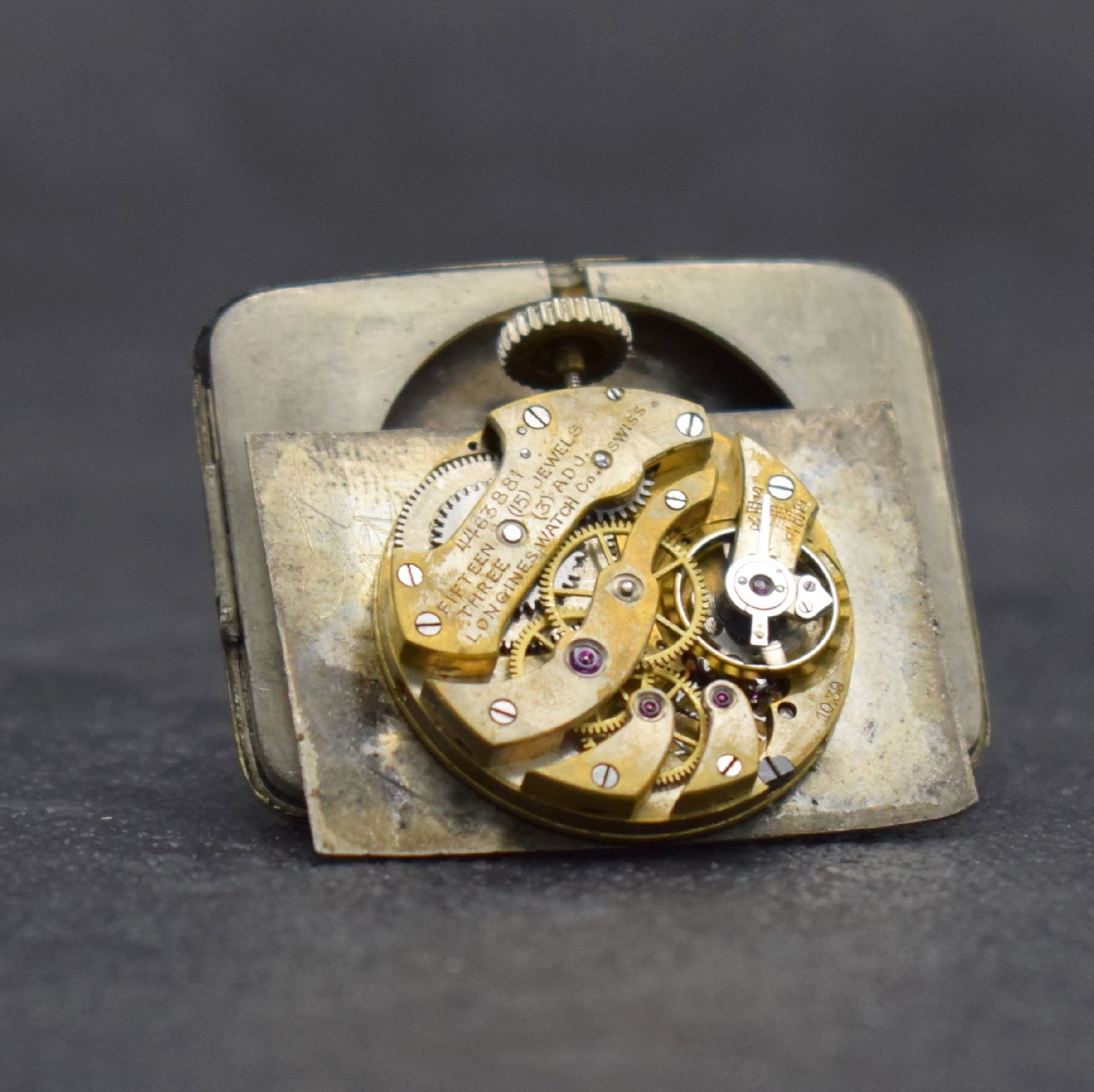 Detail g: LONGINES Herrenarmbanduhr in 14k gold filled, Schweiz für US-Markt um 1925, 2-teil. gedr. AW-Geh., silb. Zifferbl. m. aufges. Std.-Ind. rest., ...