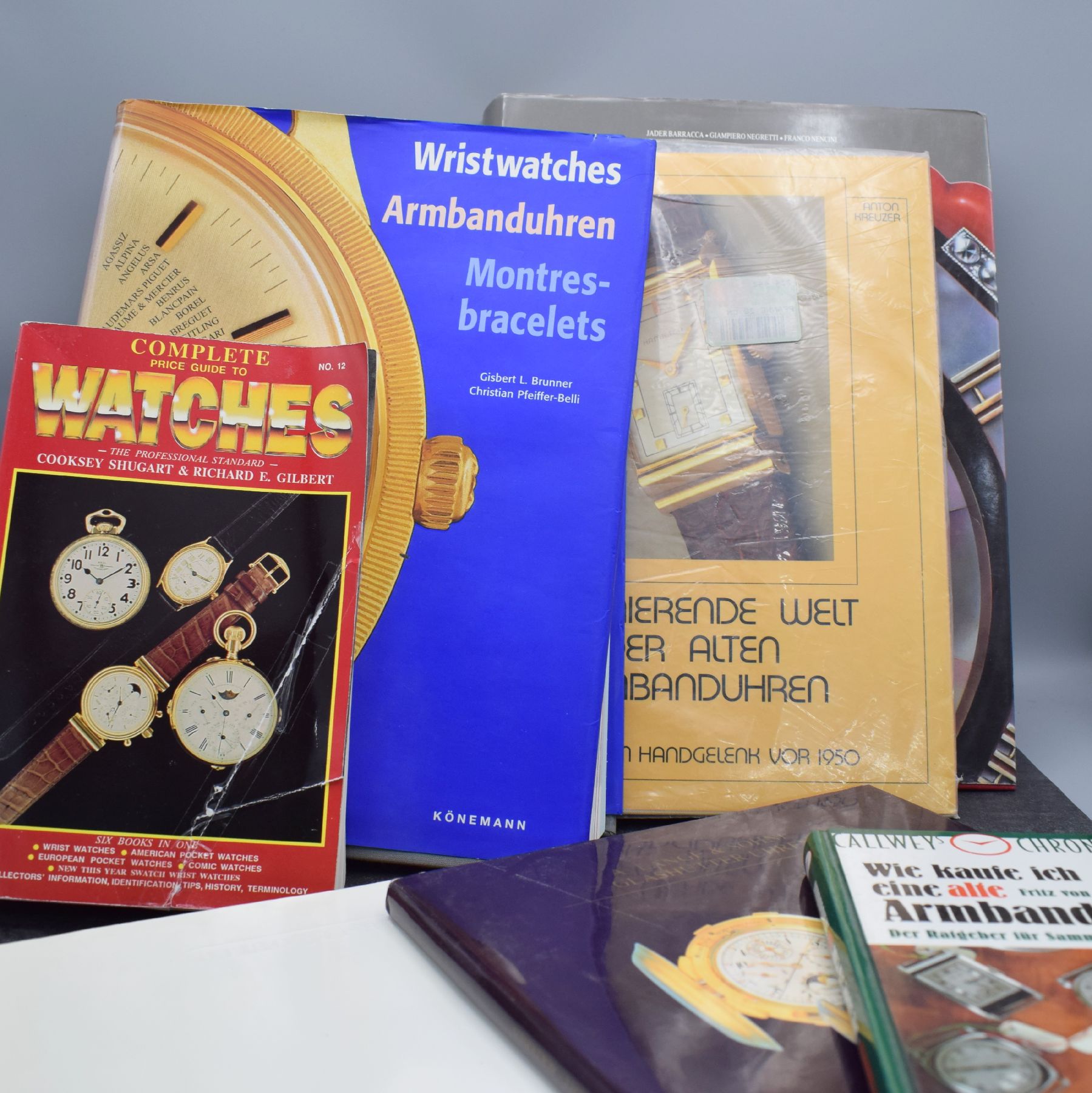 Detail b: 4 Uhrenbücher, 1) Le Temps De Cartier, v. J.B arracca, G. Negretti & F. Negretti, 2) Wristwatches - Armbanduhren v. G. L. Brunner & Ch. ...