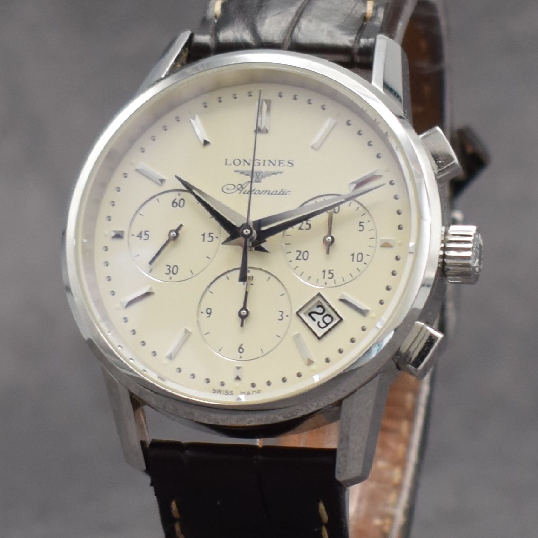 Detail b: LONGINES Herrenarmbanduhr Column-Wheel Chronograph, Automatik, Ref. L27494722, Edelstahlgeh. inkl. orig. Lederband (zu ern.) m. orig. Dornschl., ...