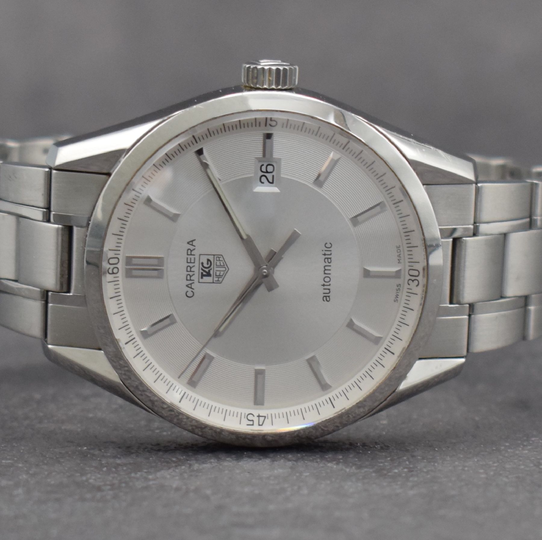 Detail a: TAG HEUER Herrenarmbanduhr Carrera, Automatik, Ref. WV2114, Edelstahlgeh. inkl. Gliederband m. Faltschl., beids. vergl., Boden verschr., silb. ...
