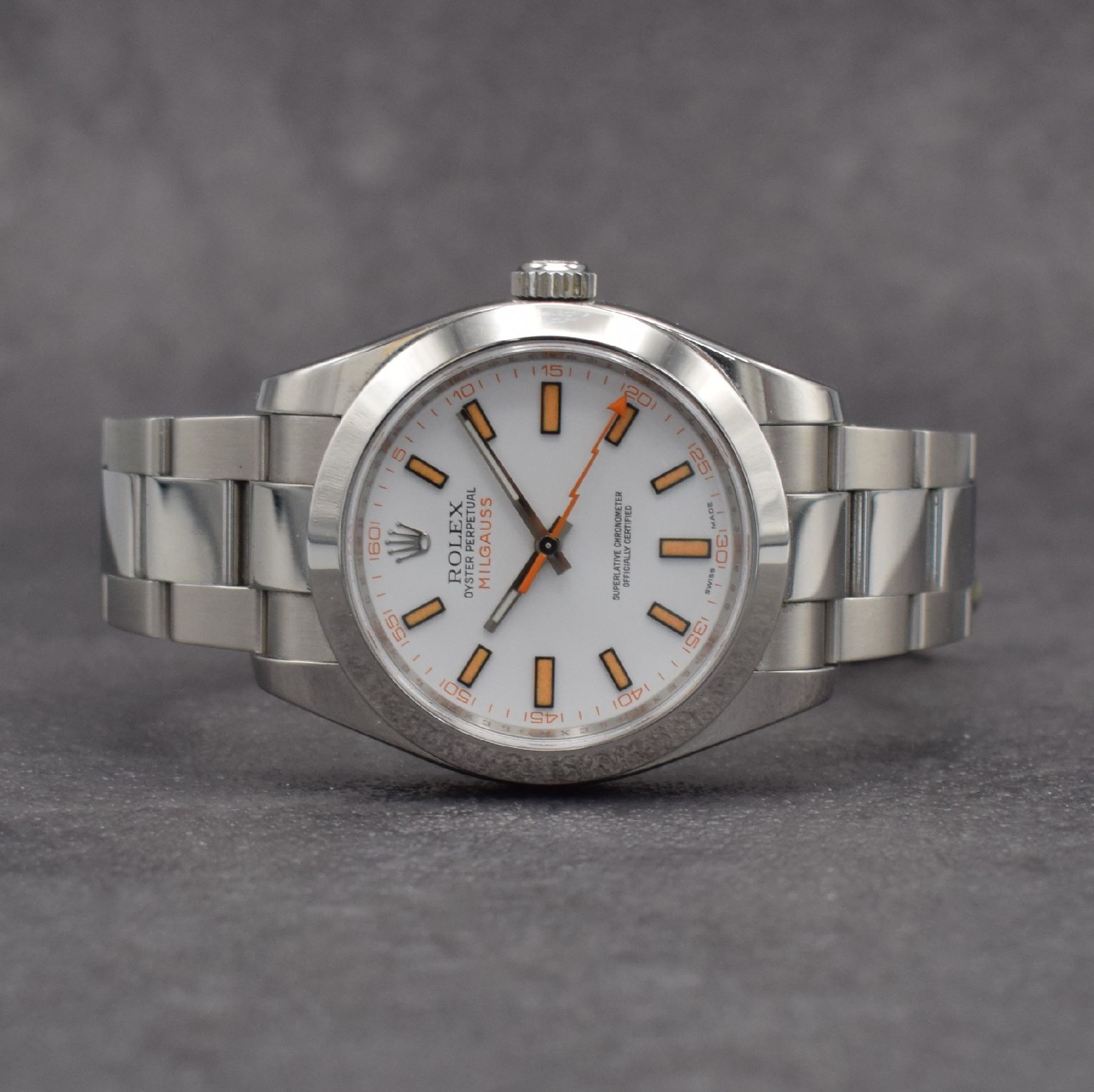 ROLEX Herrenarmbanduhr Oyster Perpetual Milgauss, Automatik, Ref. 116400, Geh.-Nr. M437888, LC 100, Edelstahlgehäuse inkl. Oysterband, spezielles ...