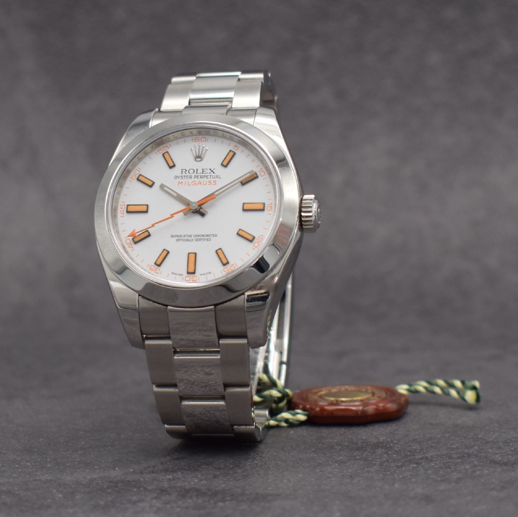 Detail b: ROLEX Herrenarmbanduhr Oyster Perpetual Milgauss, Automatik, Ref. 116400, Geh.-Nr. M437888, LC 100, Edelstahlgehäuse inkl. Oysterband, spezielles ...