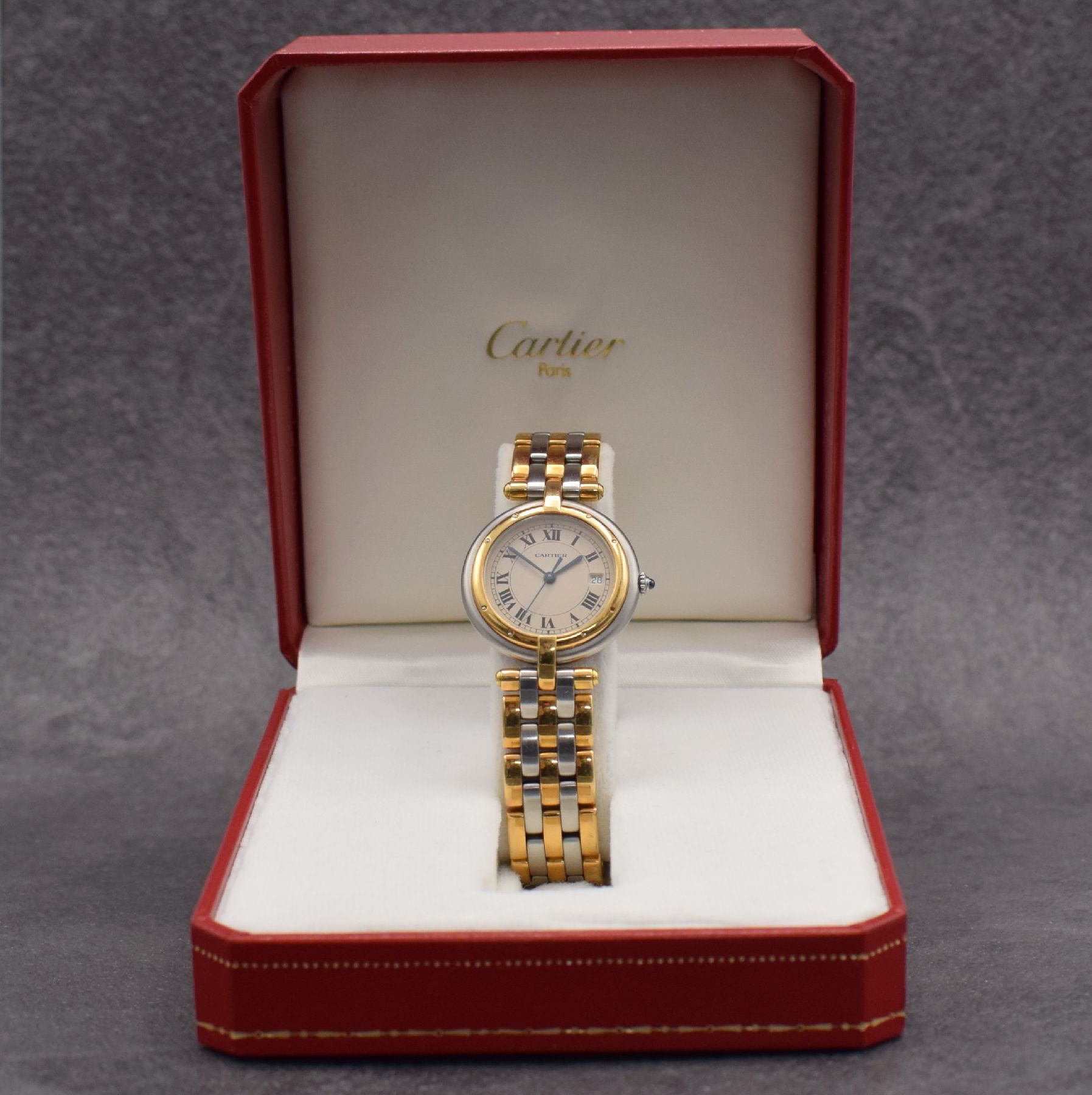Detail f: CARTIER Damenarmbanduhr Panthere Ronde, Schweiz um 2000, Ref. 183964, Edelstahl/Gold kombiniert inkl. Gliederband m. dopp. Faltschl., quarz, Boden ...