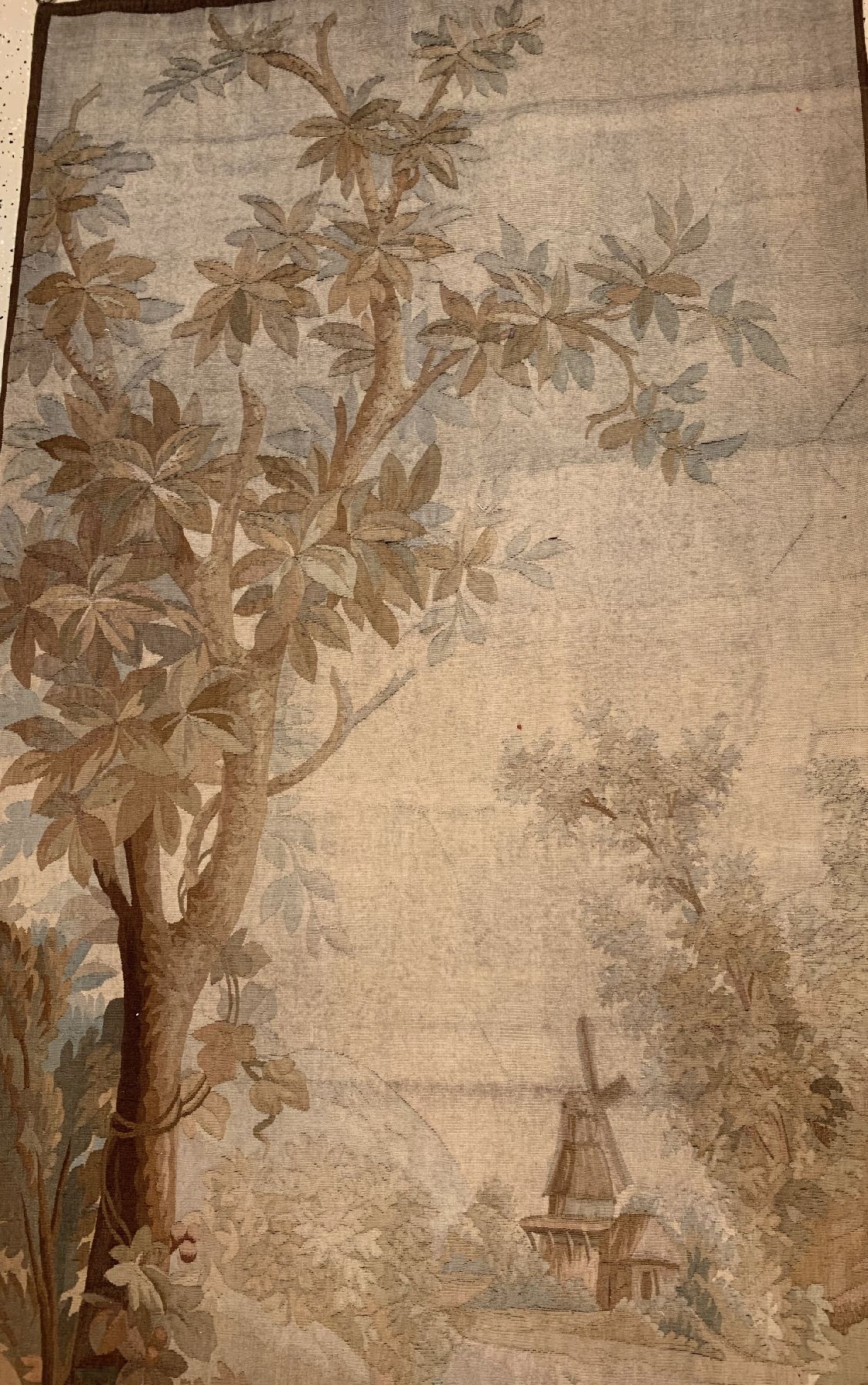 Detail b: Feine Flämische Tapesseri, antik, Fragment Flandern, 19 Jhd. , Wolle gewebt auf Baumwolleca, 310 x 123 cm, EHZ: 2(guter Zustand).