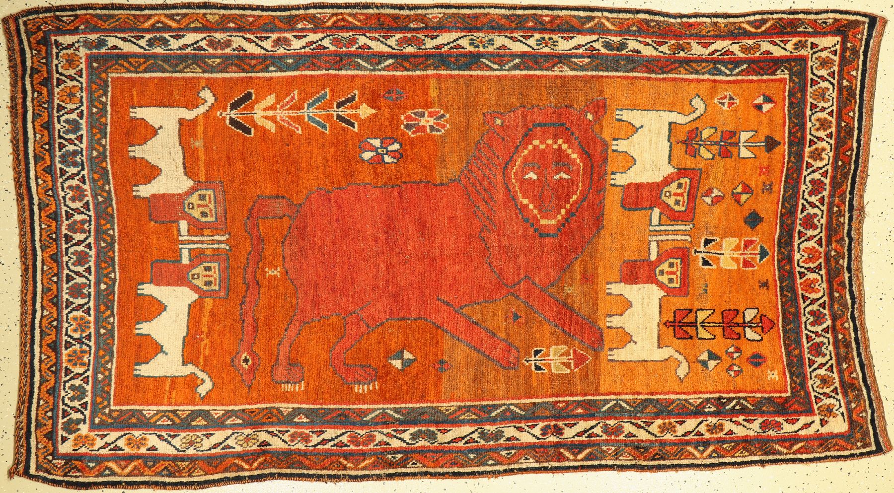 Antiker Luri Gabbeh(Löwenteppich), Persien, um 1900, Wolle geknüpft auf Wolle, ca. 214 x 136cm, EHZ:3 (altersbedingt guter Zustand).