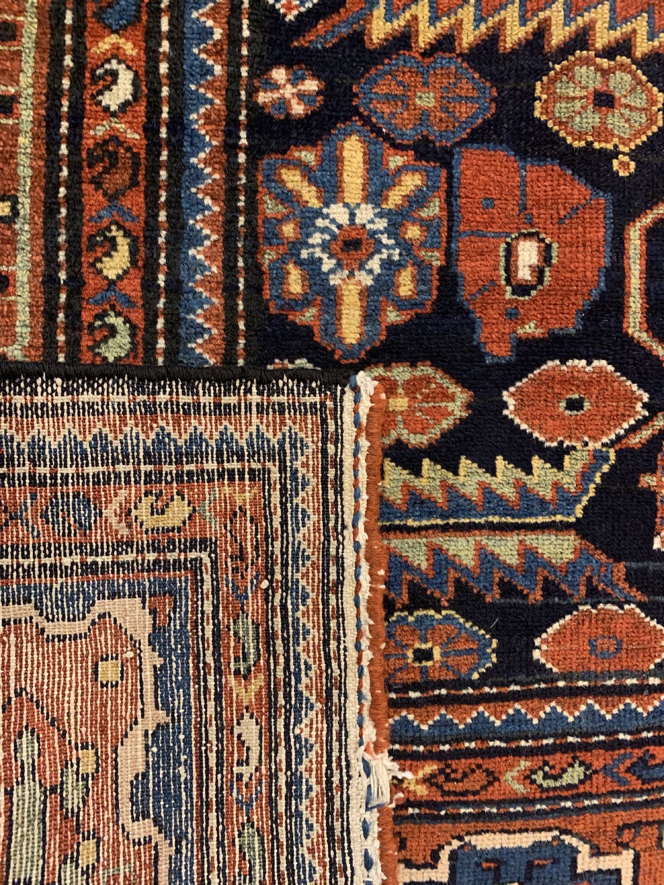 Detail d: Malayer antik, Auftragsarbeit von Hazrat Ajal Akram Ahmad Khan, Persien,datiert 1312 (1890) ,Wolle geknüpft auf Baumwolle, ca, 2 15 x 133 cm, ...