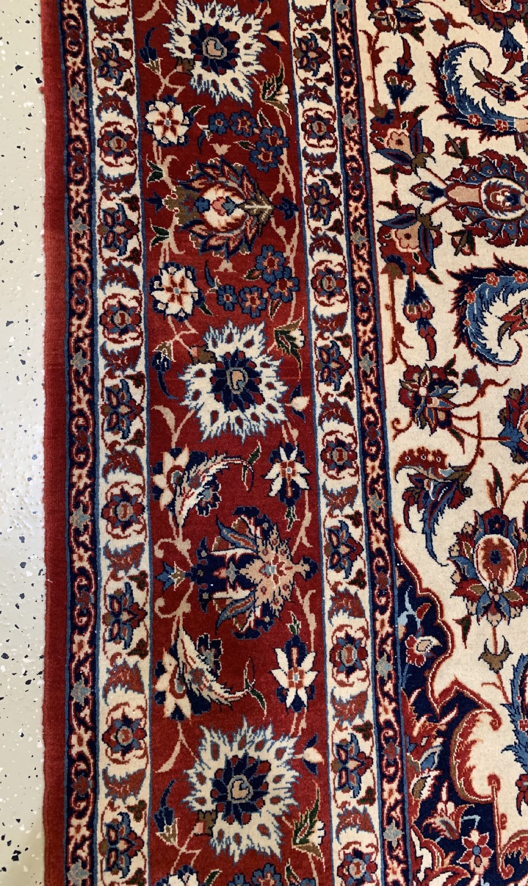 Detail b: Feiner Signierter Esfahan (Khordazad), 14Kheft Zentralpersien, Korkwolle geknüpft auf Seide klassisches Medallionmuster auf hellem Grund, ca.225 x ...